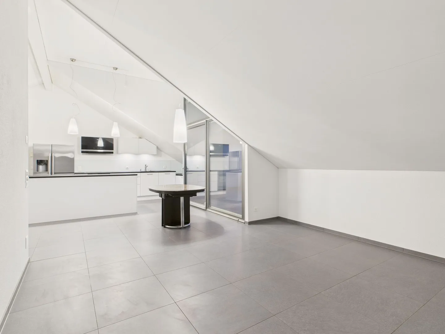 Appartement moderne de 5,5 pièces avec ascenseur et parking, Muri AG - Photo 4 sur 12