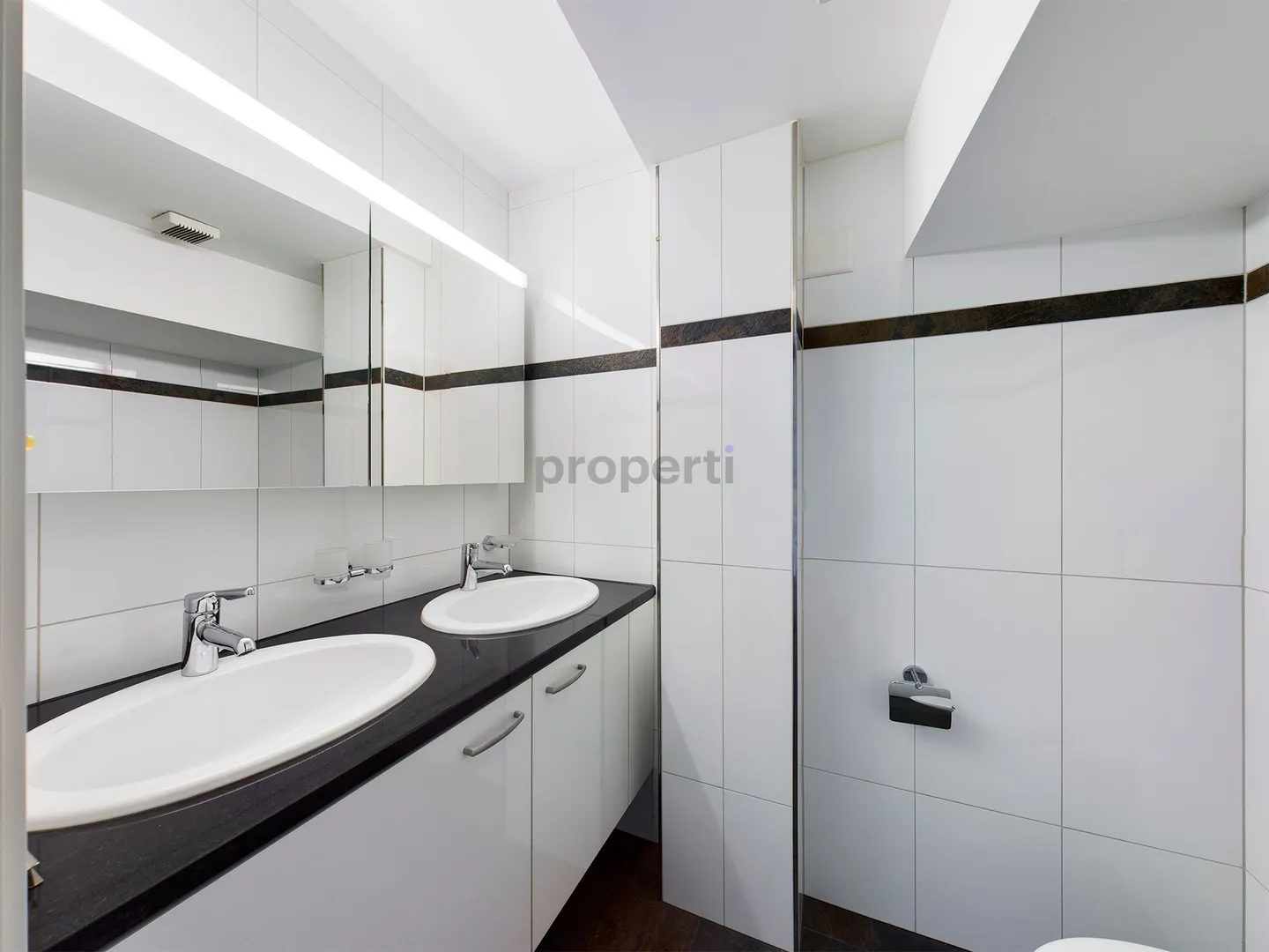 Spazioso e inondato di luce - Foto 6 di 7