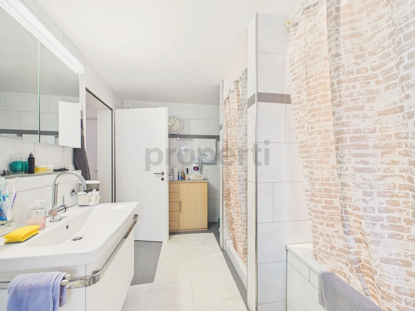 Charmante maison de 6 pièces avec 2 unités résidentielles, Glarus - Photo 6 sur 13