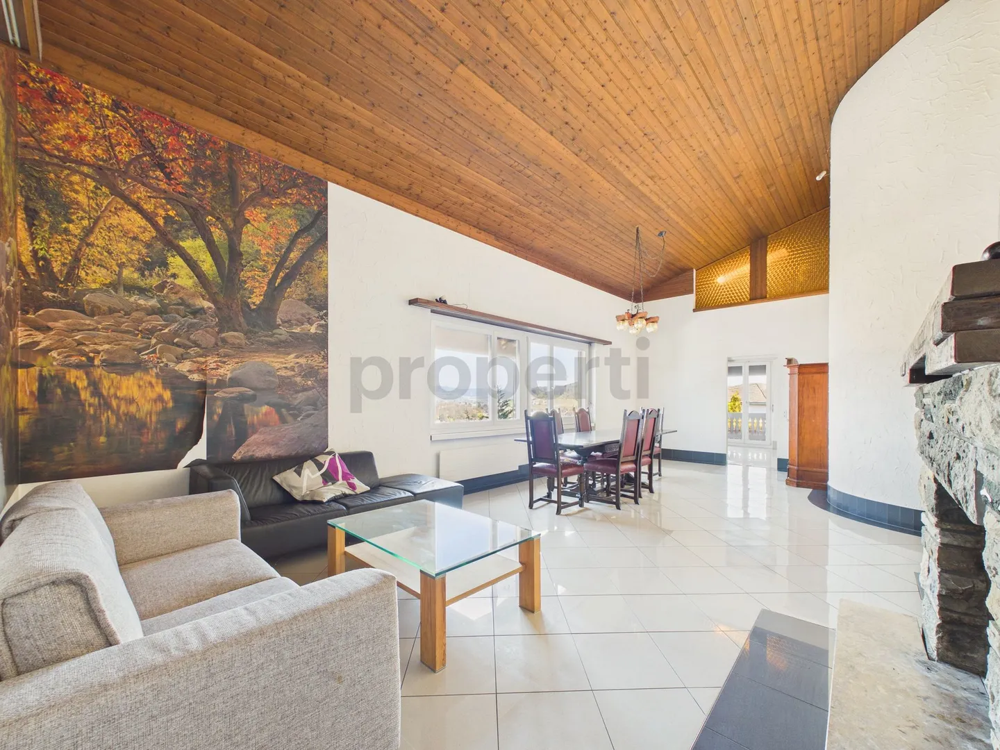 Spacious 8.5-room single-family house with balcony, Killwangen - Photo 2 of 13