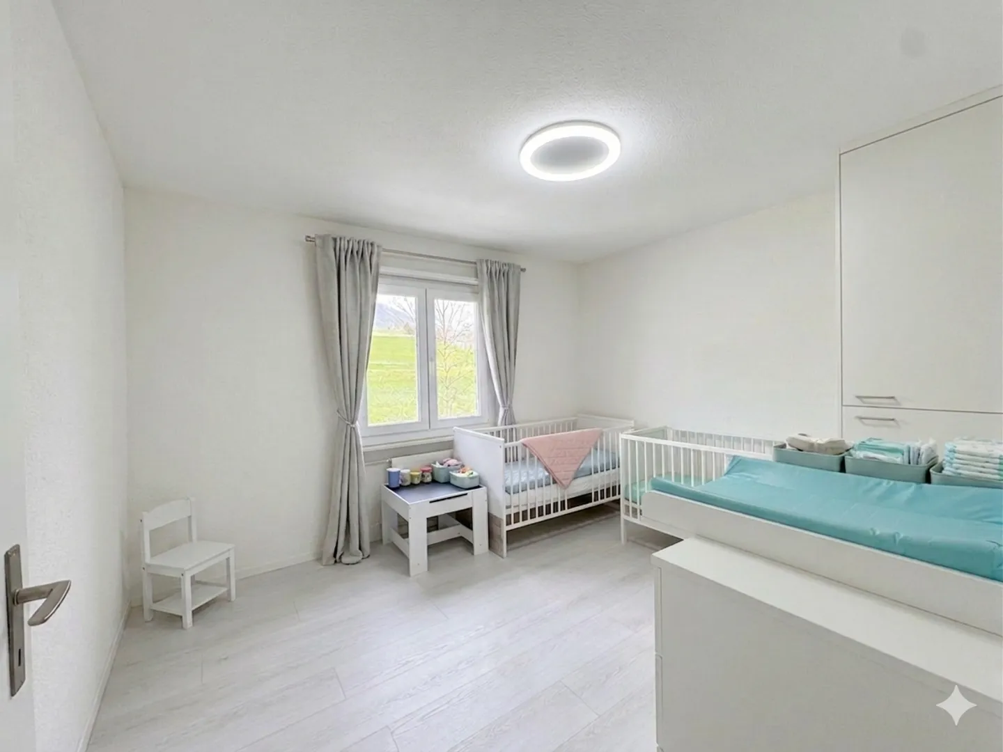 Appartamento moderno di 4,5 locali a Moutier - Calma e comfort assoluti - Foto 6 di 9