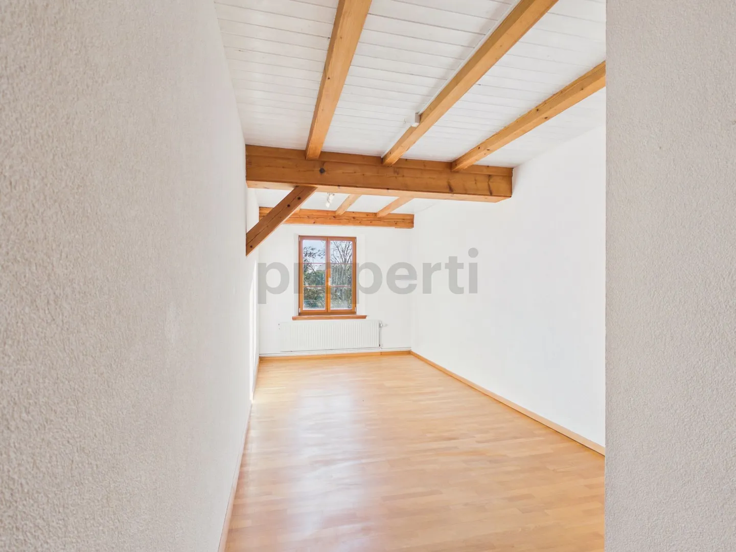 Charming 5.5-Room Apartment in Hemmiken - Photo 7 of 13