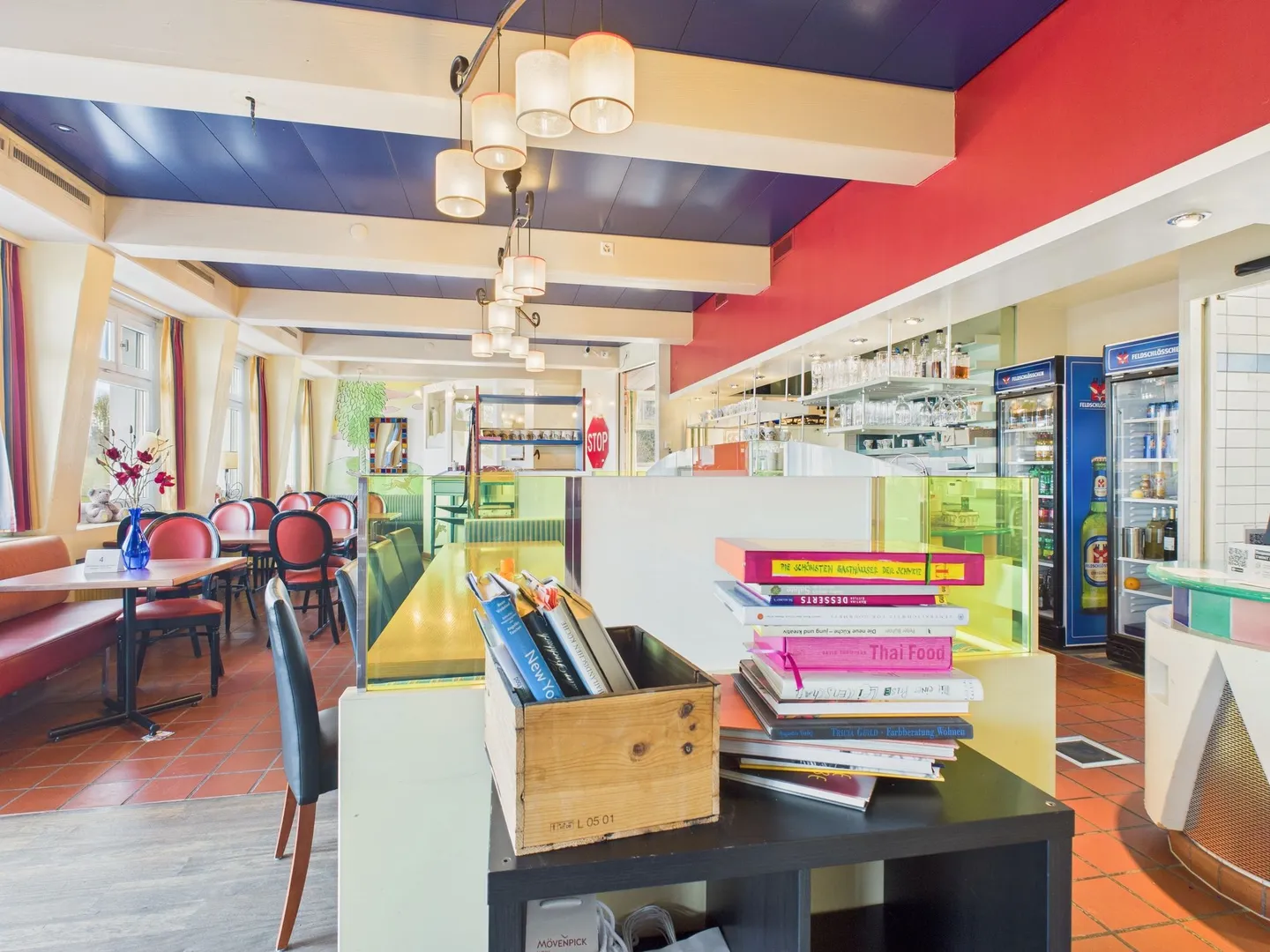 Charming 2.5-room loft apartment with fireplace in the former Buchenegg restaurant, Stallikon - Photo 6 of 9