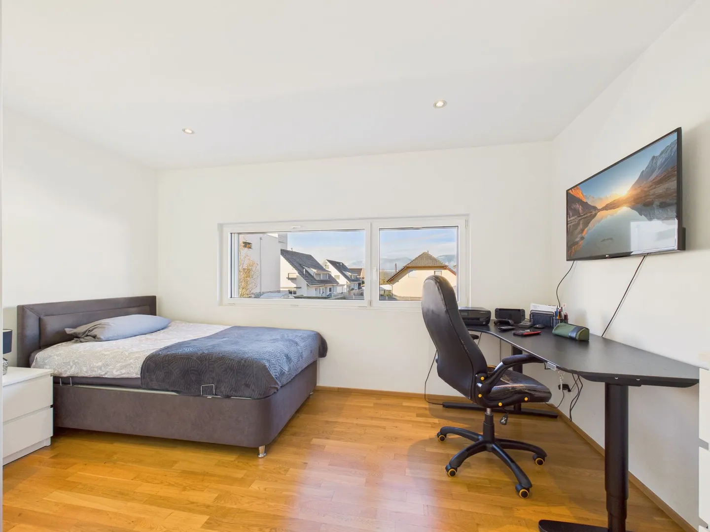 Attraktives Einfamilienhaus mit hochwertigem Ausbaustandard in Subingen, Kanton SO - Foto 8 von 13