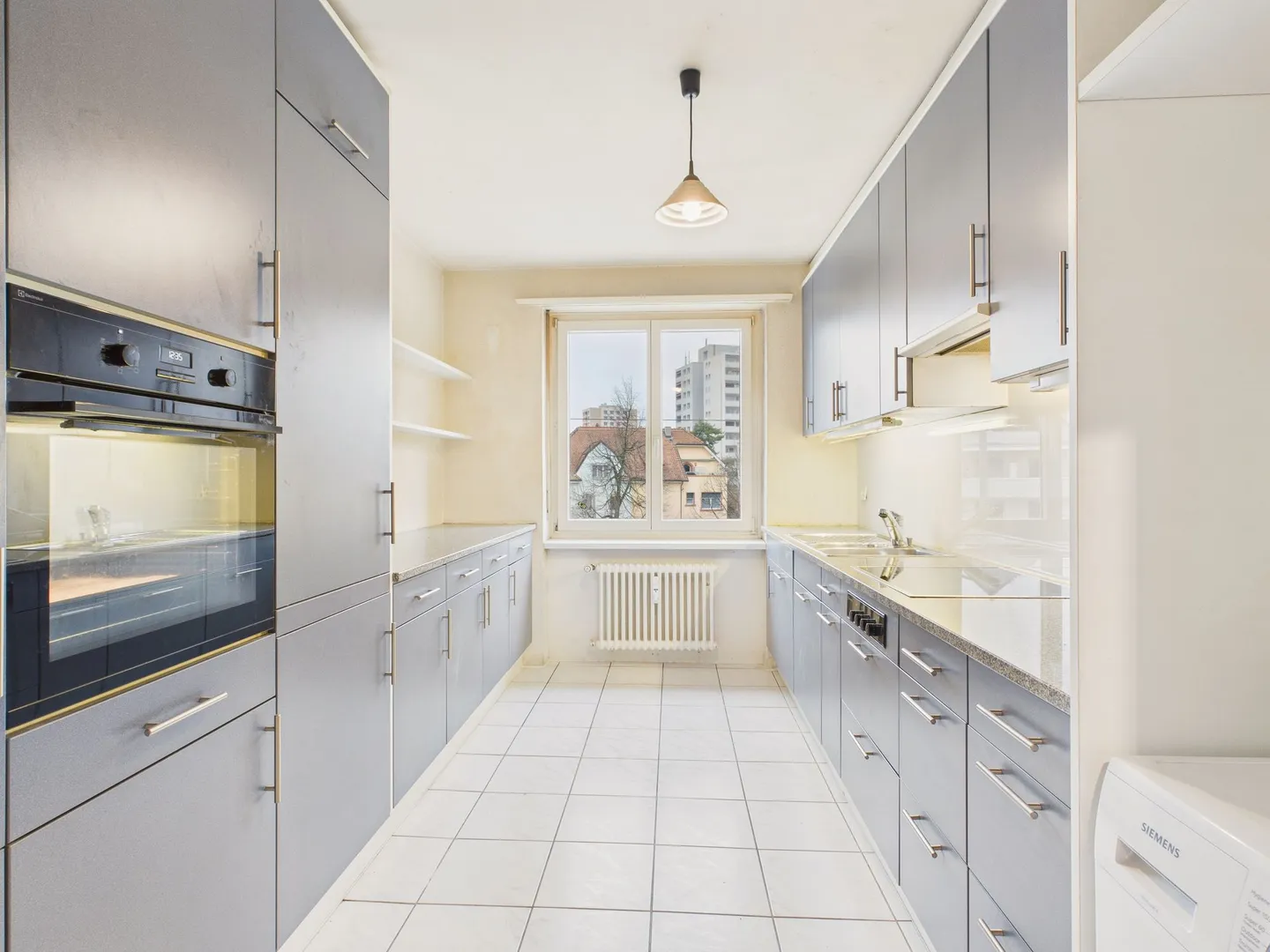 Grosszügige 5.5-Zimmer Wohnung in Allschwil - Foto 4 von 12