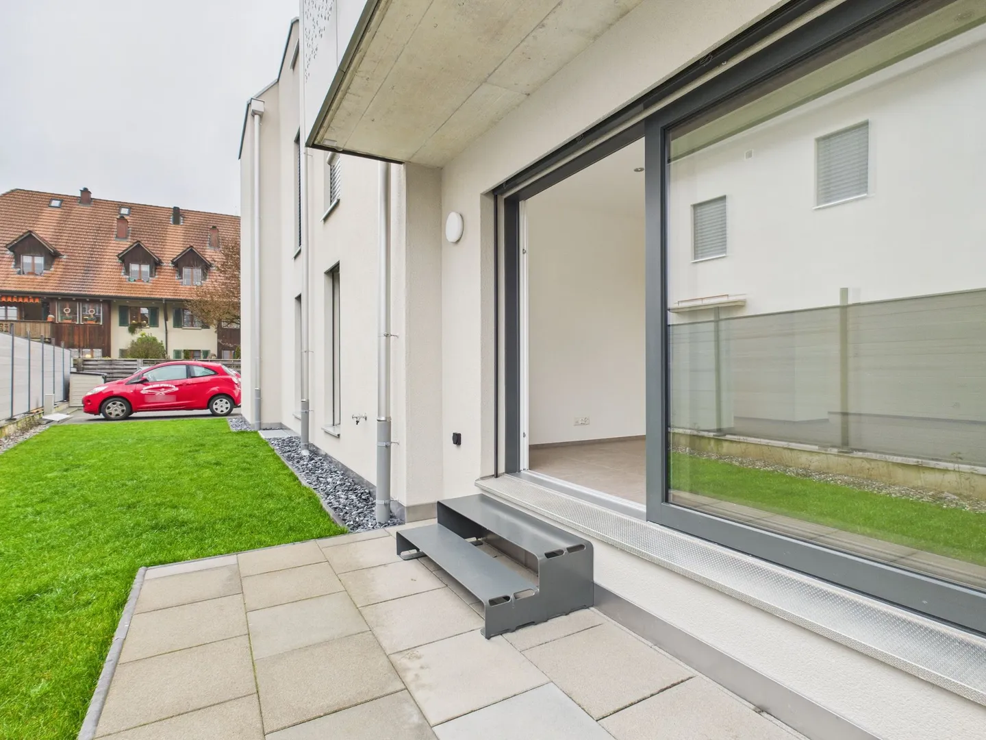 Appartement moderne de 3,5 pièces avec terrasse - Photo 11 sur 12