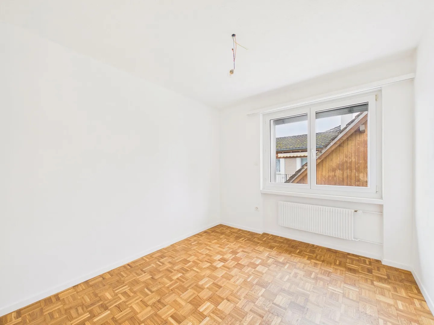 Modernes 5.5-Zimmer Attikawohnung mit Balkon in Altstätten - Photo 7 of 12