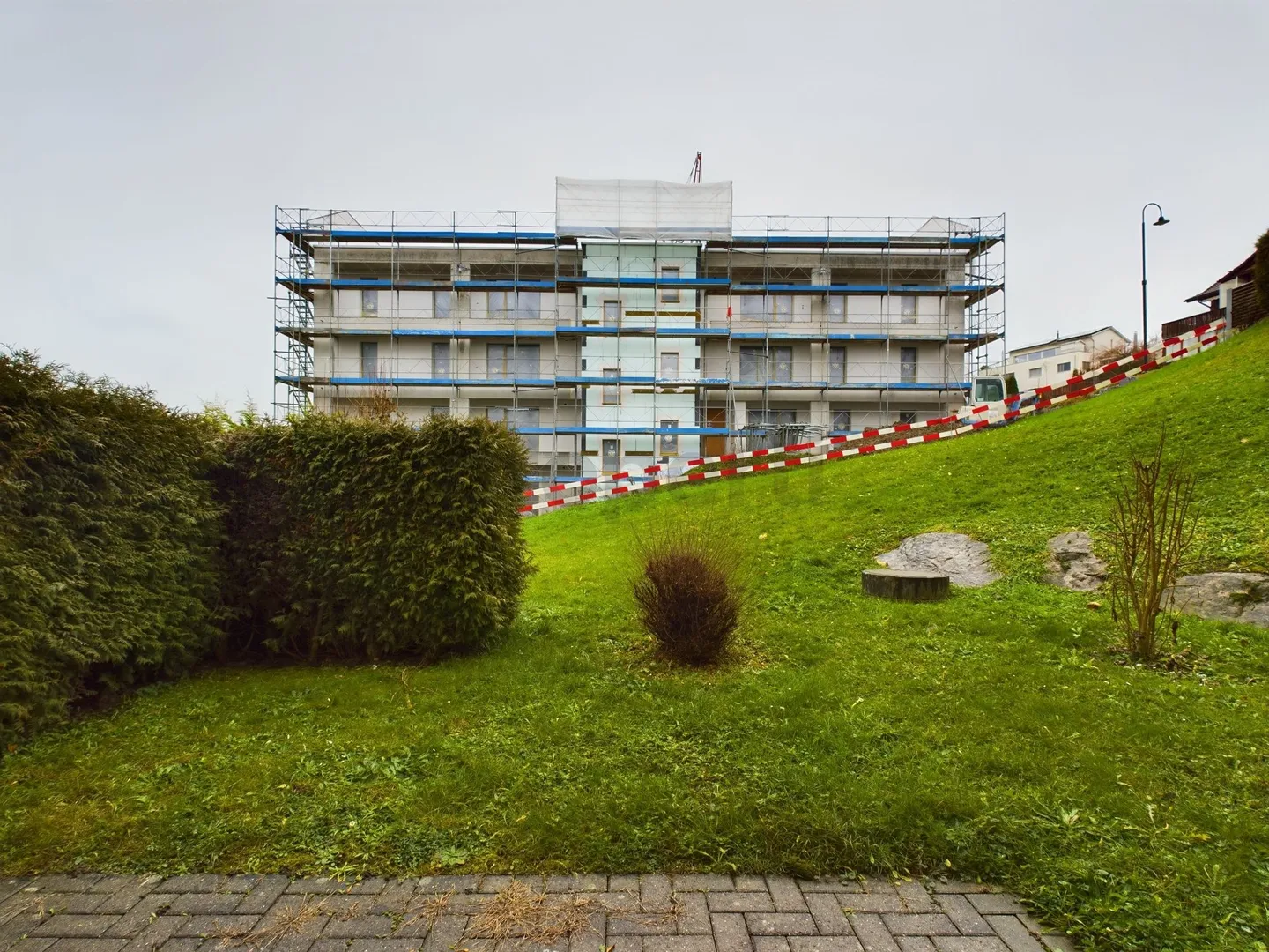 Quiet 4.5-room condominium with cellar, Winikon - Photo 12 of 13