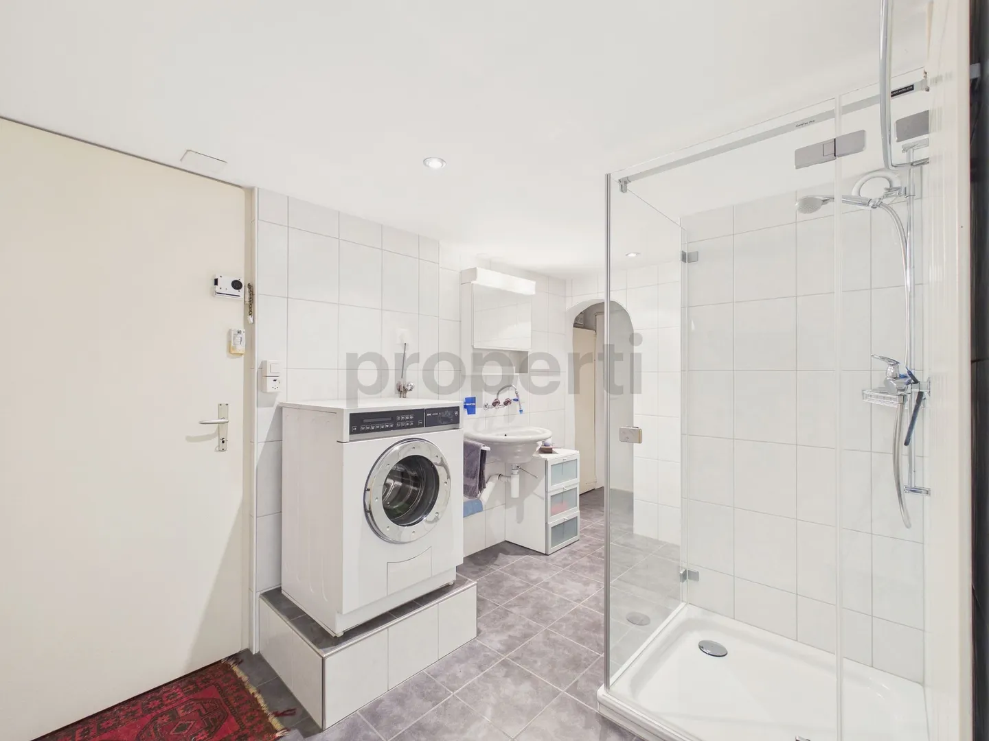 Furnished 5.5-room townhouse with winter garden & garden ready to move in in Münsingen - Photo 9 of 12