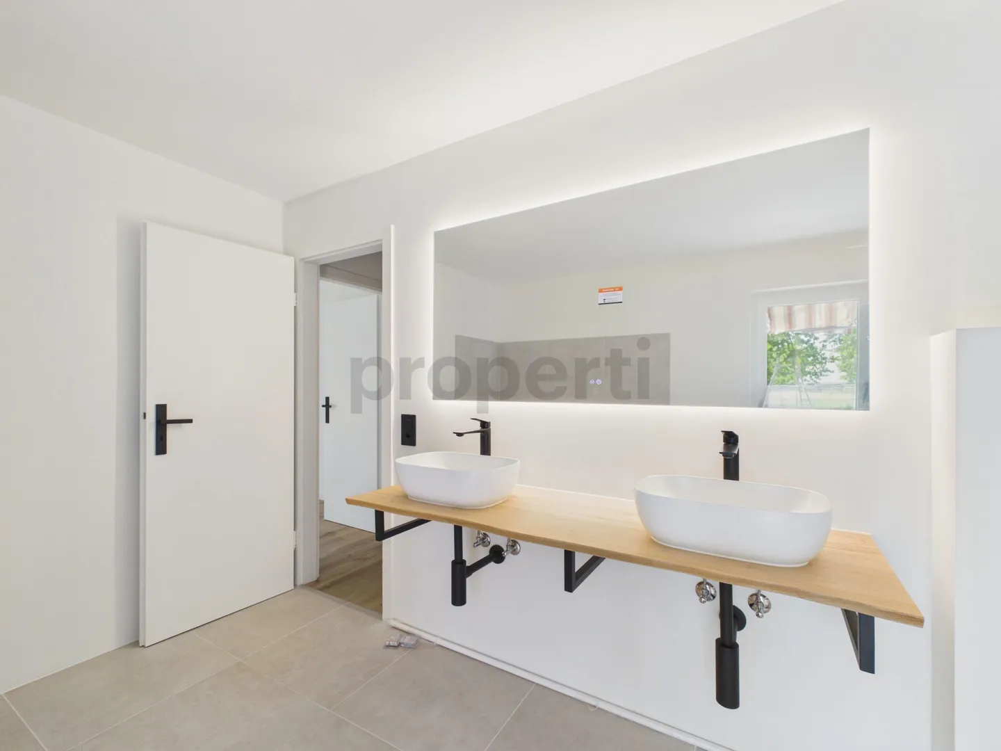 Renovierte Wohnung in Hunzenschwil - Foto 9 von 13