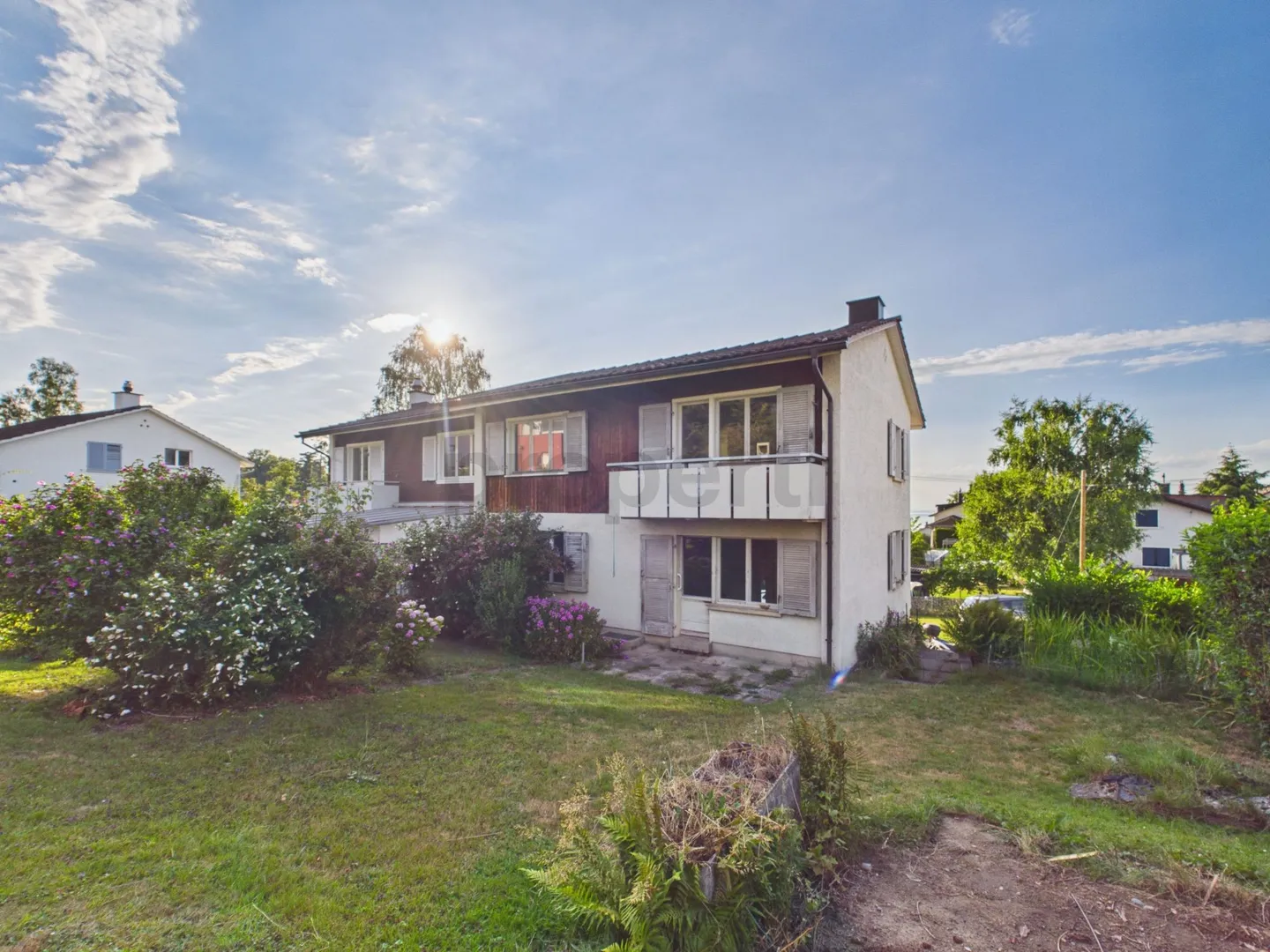 Great potential, dreamlike panoramic view and large plot in a preferred hillside location - Photo 1 of 13