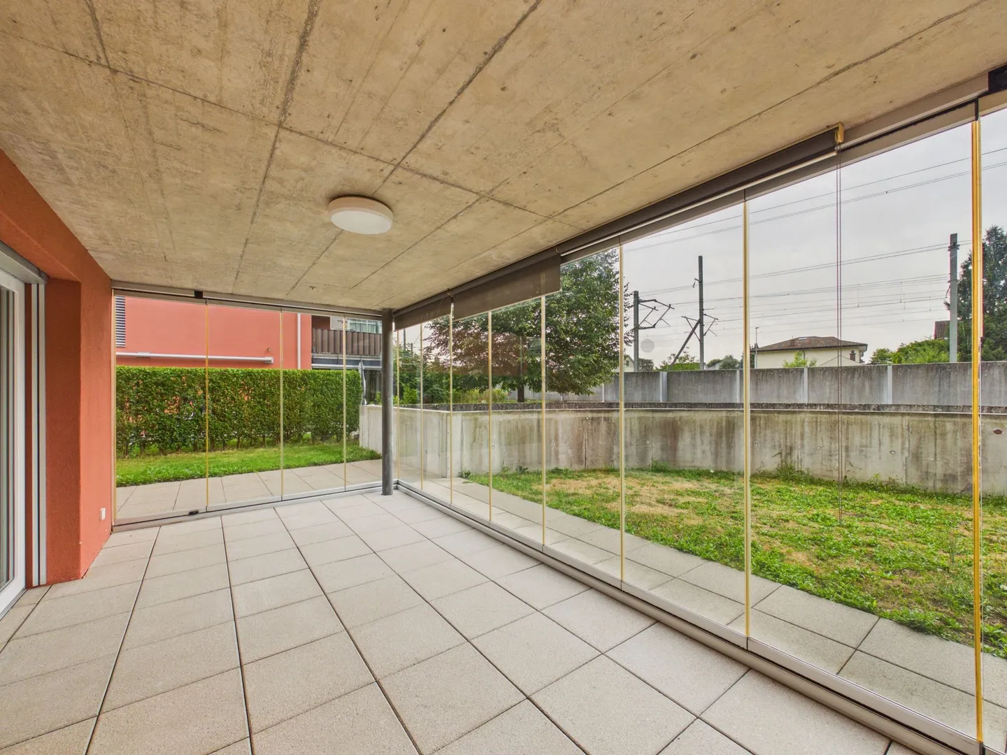 Placement de capital solide dans le Seeland bernois 10 appartements, construits en 2014 - Photo 7 sur 12