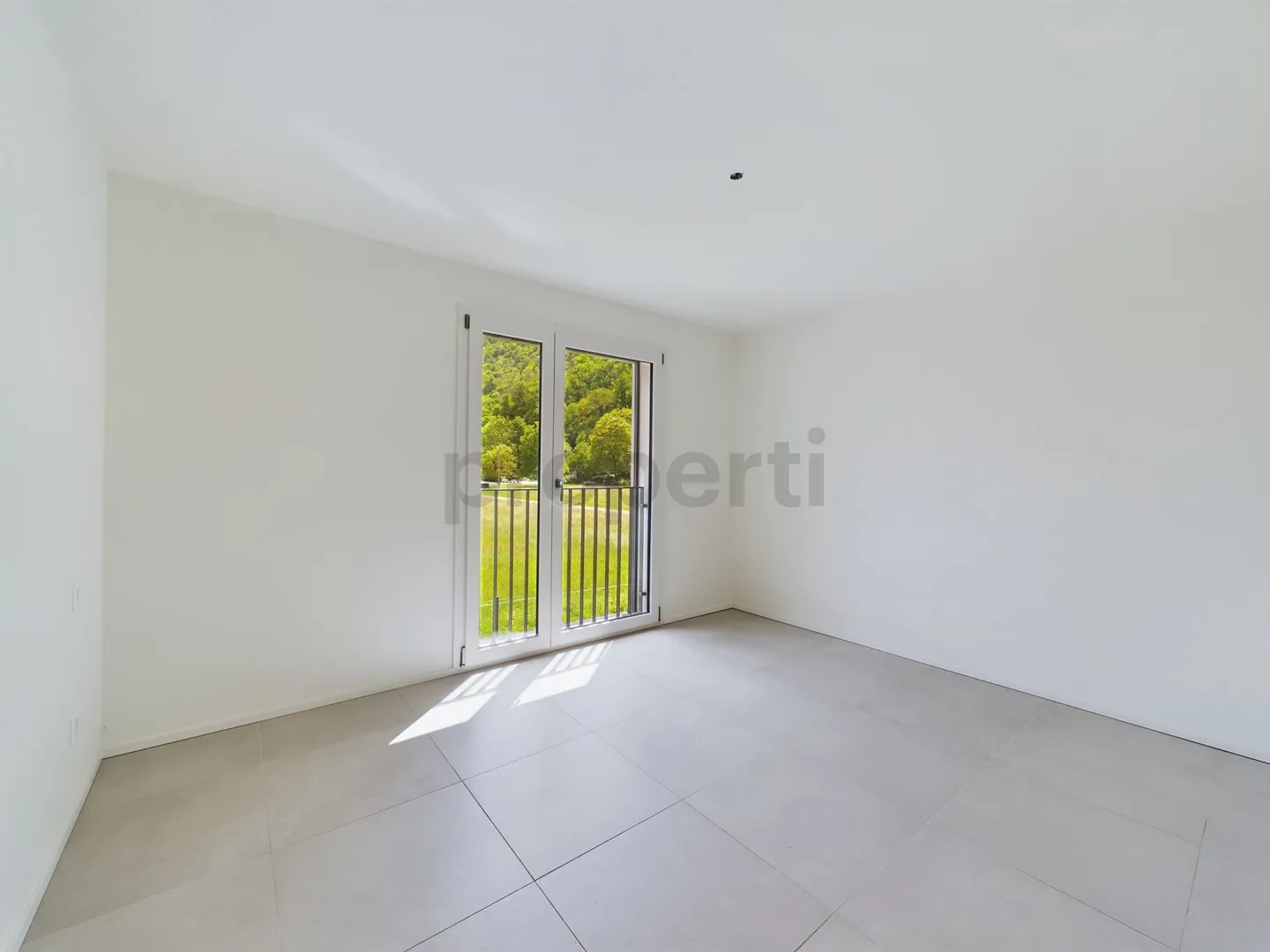 Bright 2.5-room apartment in Iragna - Bright 2.5-room apartment in Iragna - Photo 6 of 9