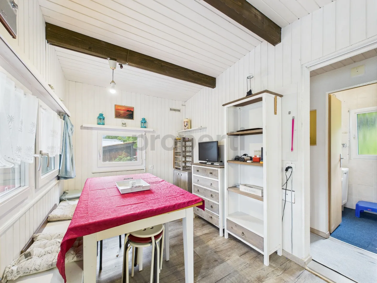 Chalet idilliaco a Vermes: Relax totale nella natura mozzafiato! - Foto 5 di 13