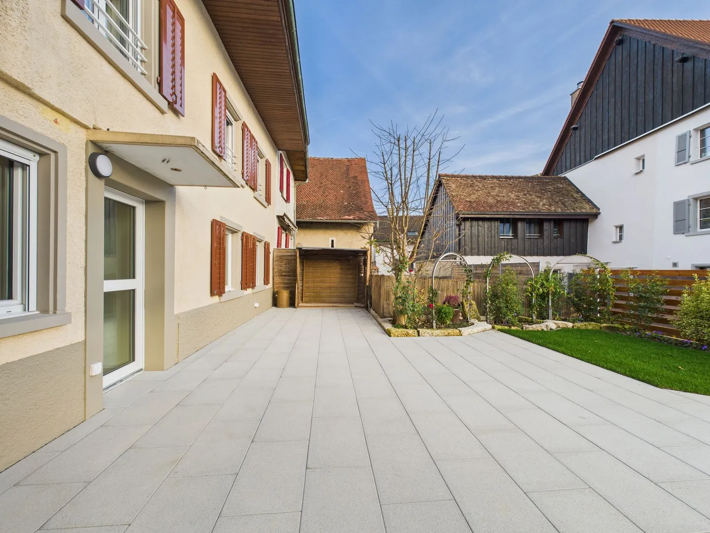 Magnificent 4.5-room detached house in Liesberg - Photo 1 of 13