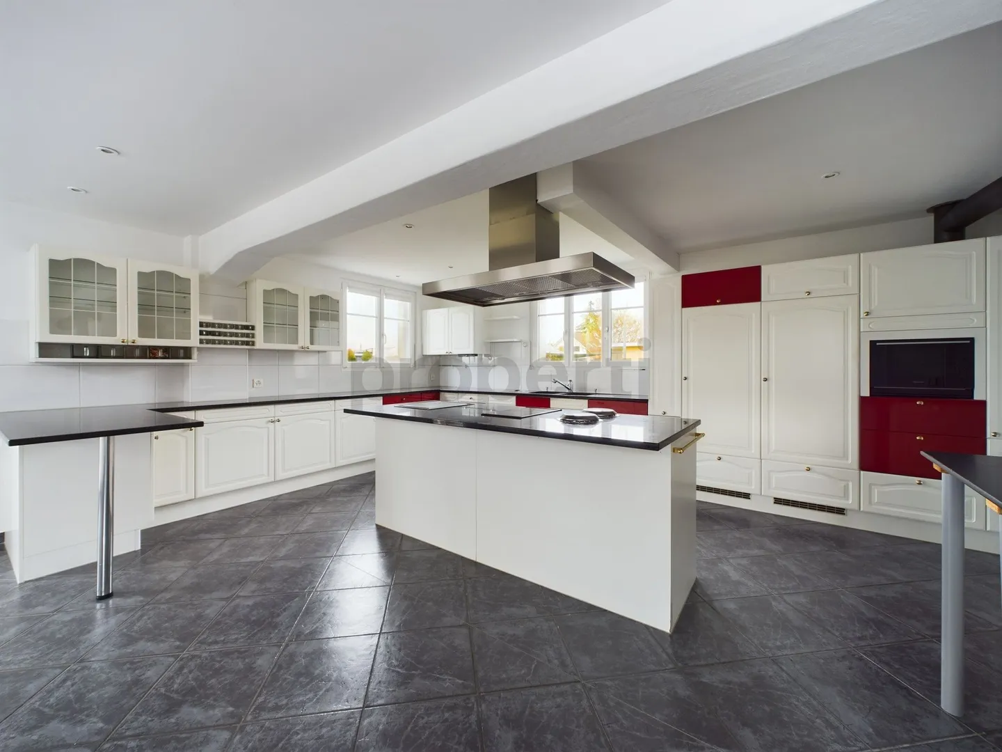 Charmante maisonette de 3,5 pièces avec balcon ensoleillé, Recherswil - Photo 4 sur 10