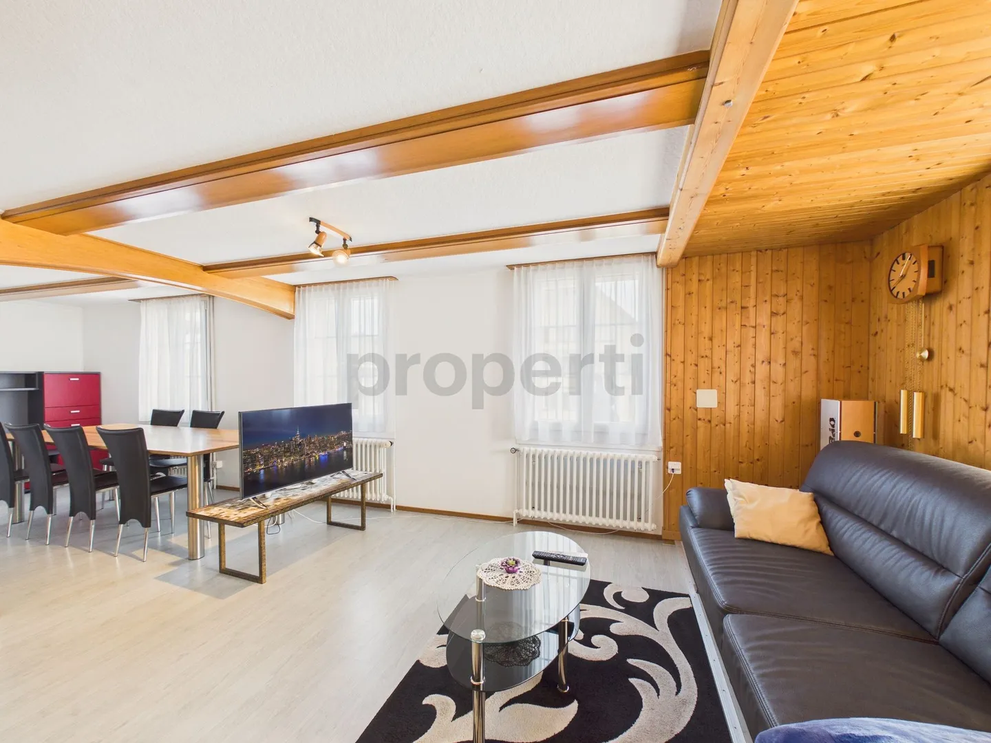 Charming Single-Family Home with 2- and 1-Room Apartments &amp; Commercial Space with Traditional Charm Perfect for Families - Photo 2 of 13