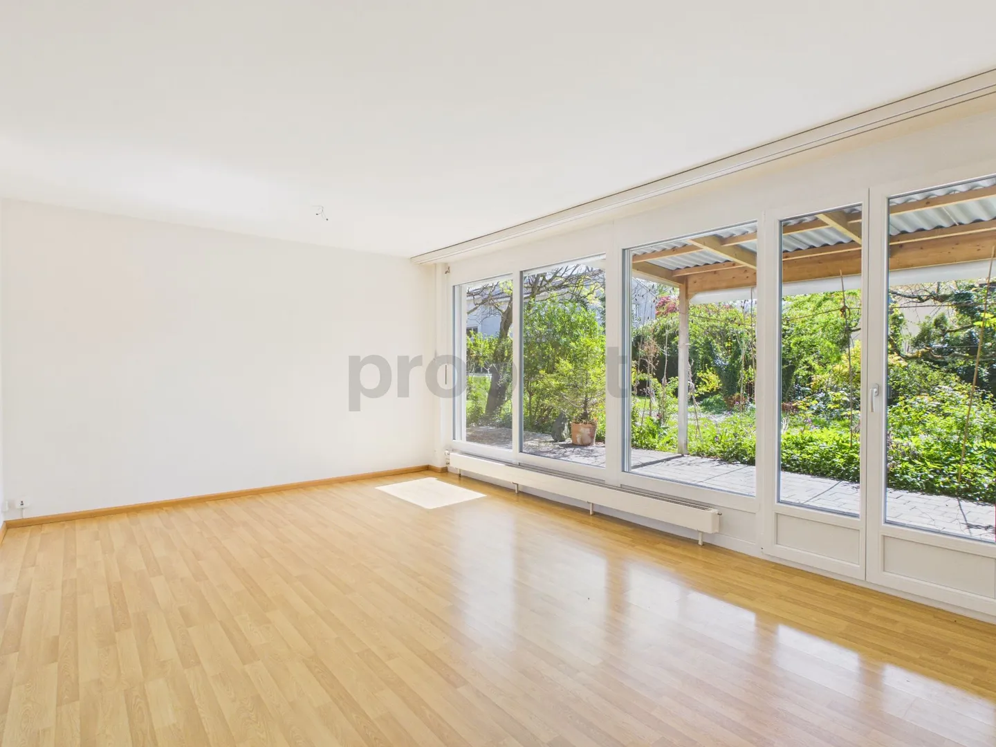 Charming 4.5-room single-family house with garage, Dornach - Photo 1 of 10