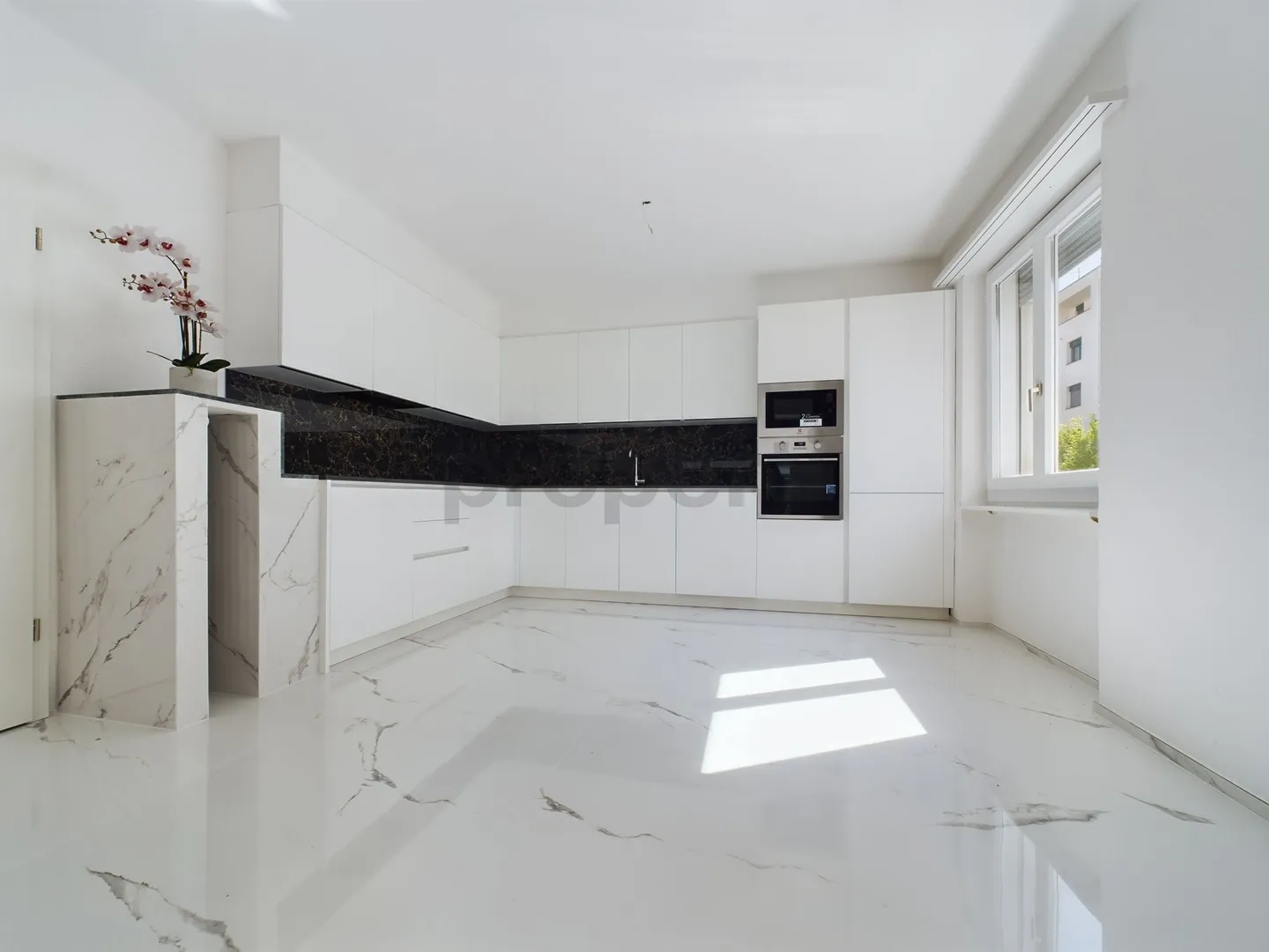 Appartement moderne et lumineux de 4,5 pièces à Locarno - Photo 2 sur 10