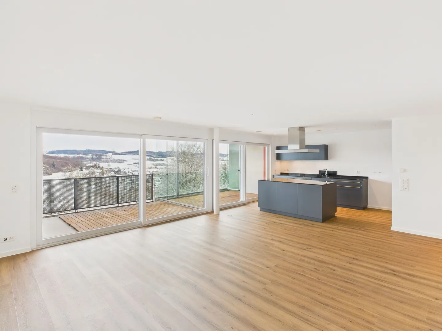 Appartement moderne Minergie 3.5 pièces dans la verdure et pourtant proche de la ville - Photo 1 sur 13