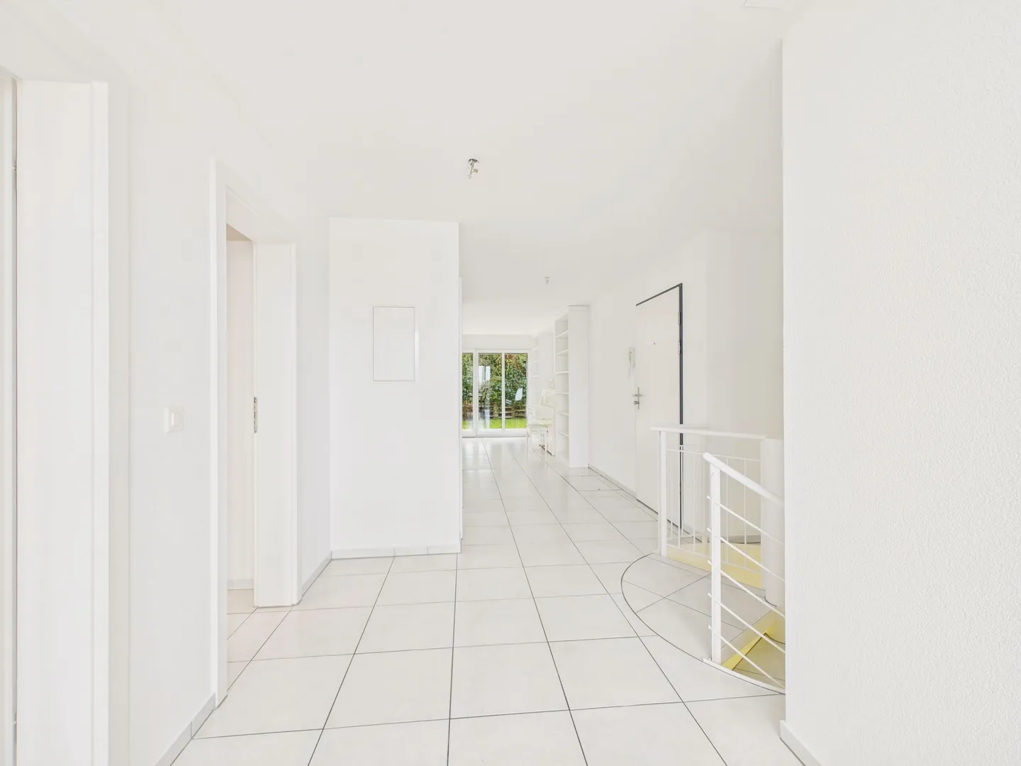 Ruhige 3.5-Zimmer-Wohnung mit Terrasse in Spiegel b. Bern - Photo 8 sur 13