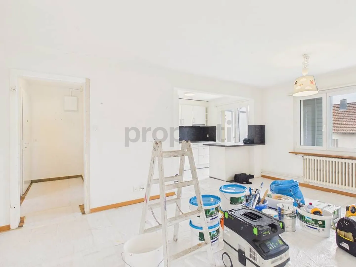 Neu renovierte 4-Zimmer-Wohnung mit Balkon, Embrach - Foto 1 di 7