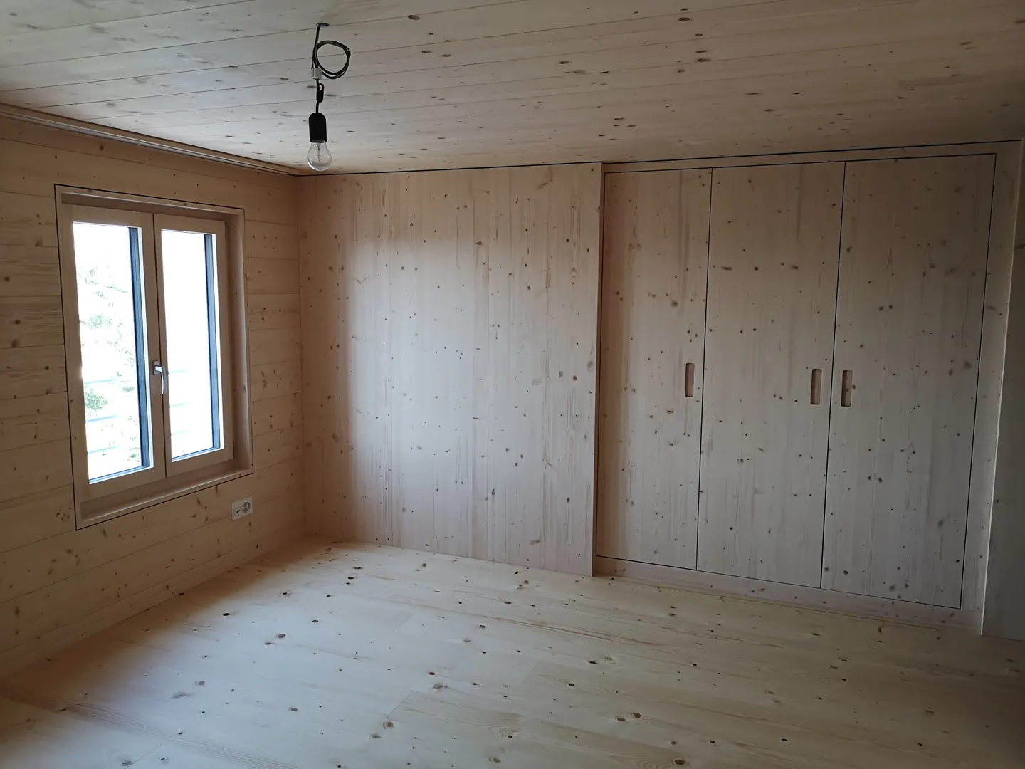 Moderne Maisonette mit sonnigem Balkon - Foto 6 von 11