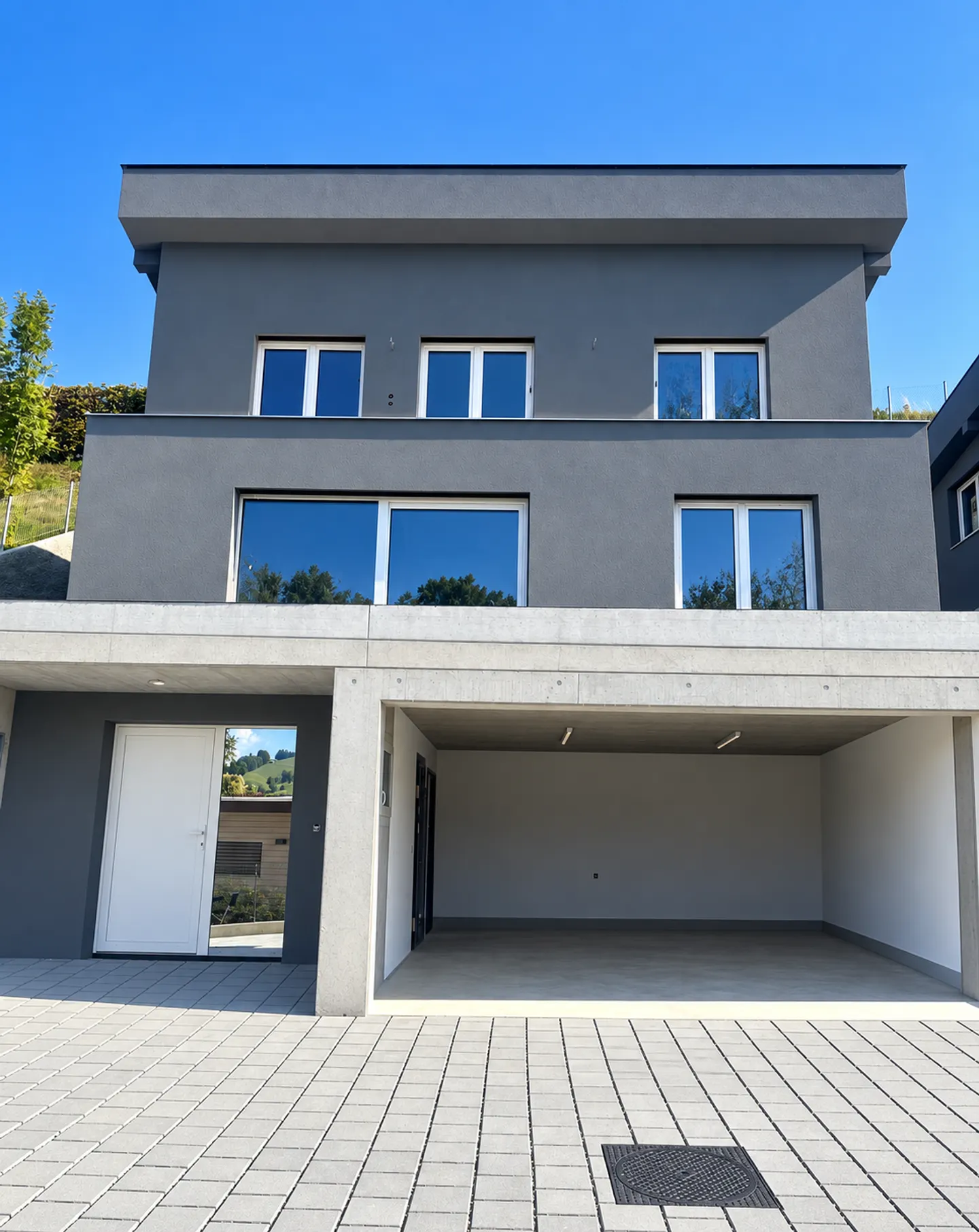 Modernes Einfamilienhaus in Natur - Foto 1 von 10