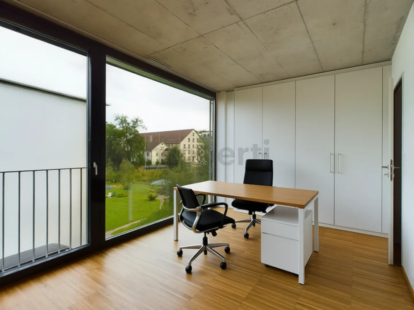 Gedeckte Terrasse und Minergie-Komfort, eigener Waschturm und Einstellhallenplatz - Photo 8 of 13