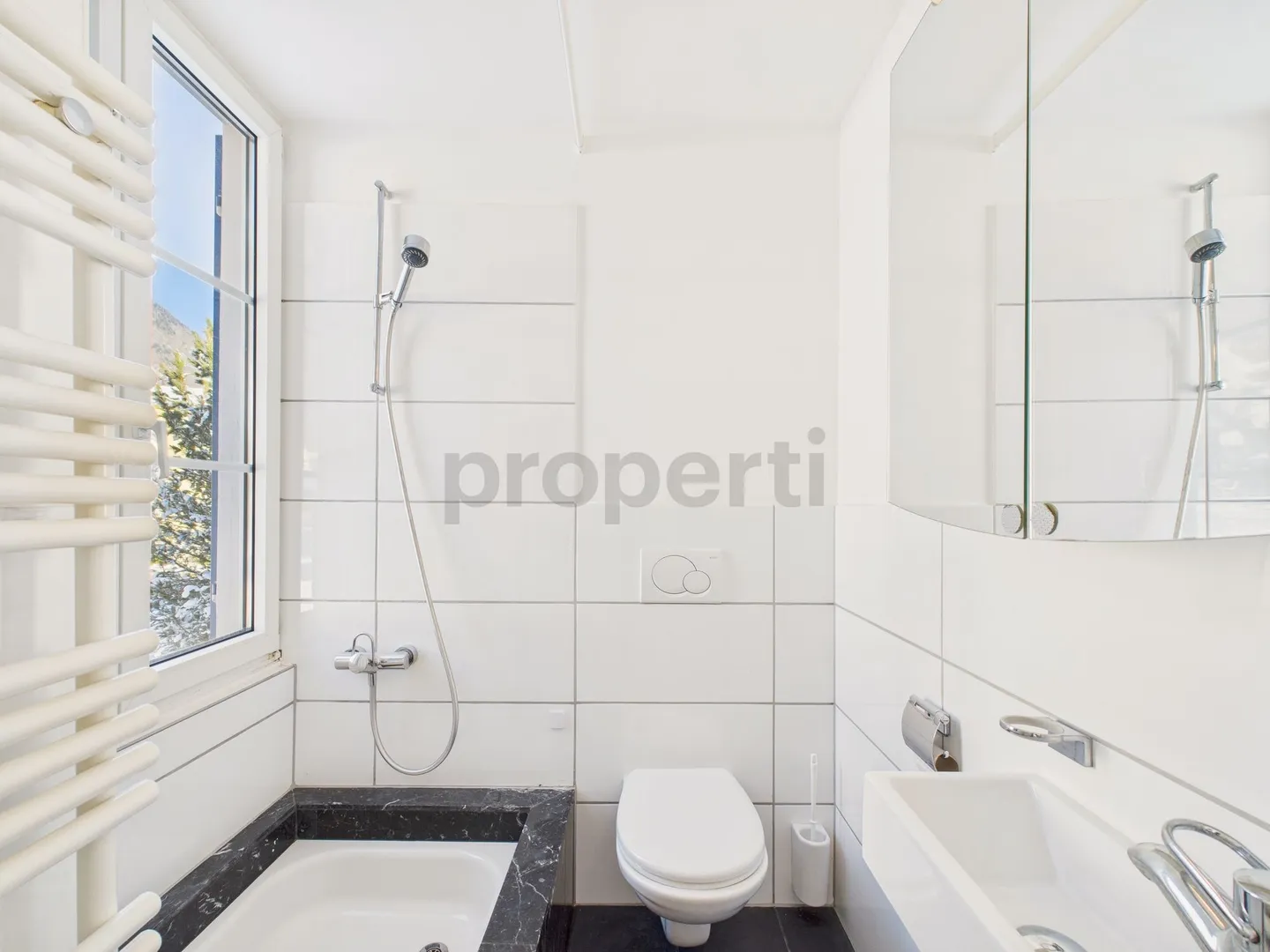 Sunny 4.5-Room Terrace Apartment in Luchsingen - Photo 10 of 12