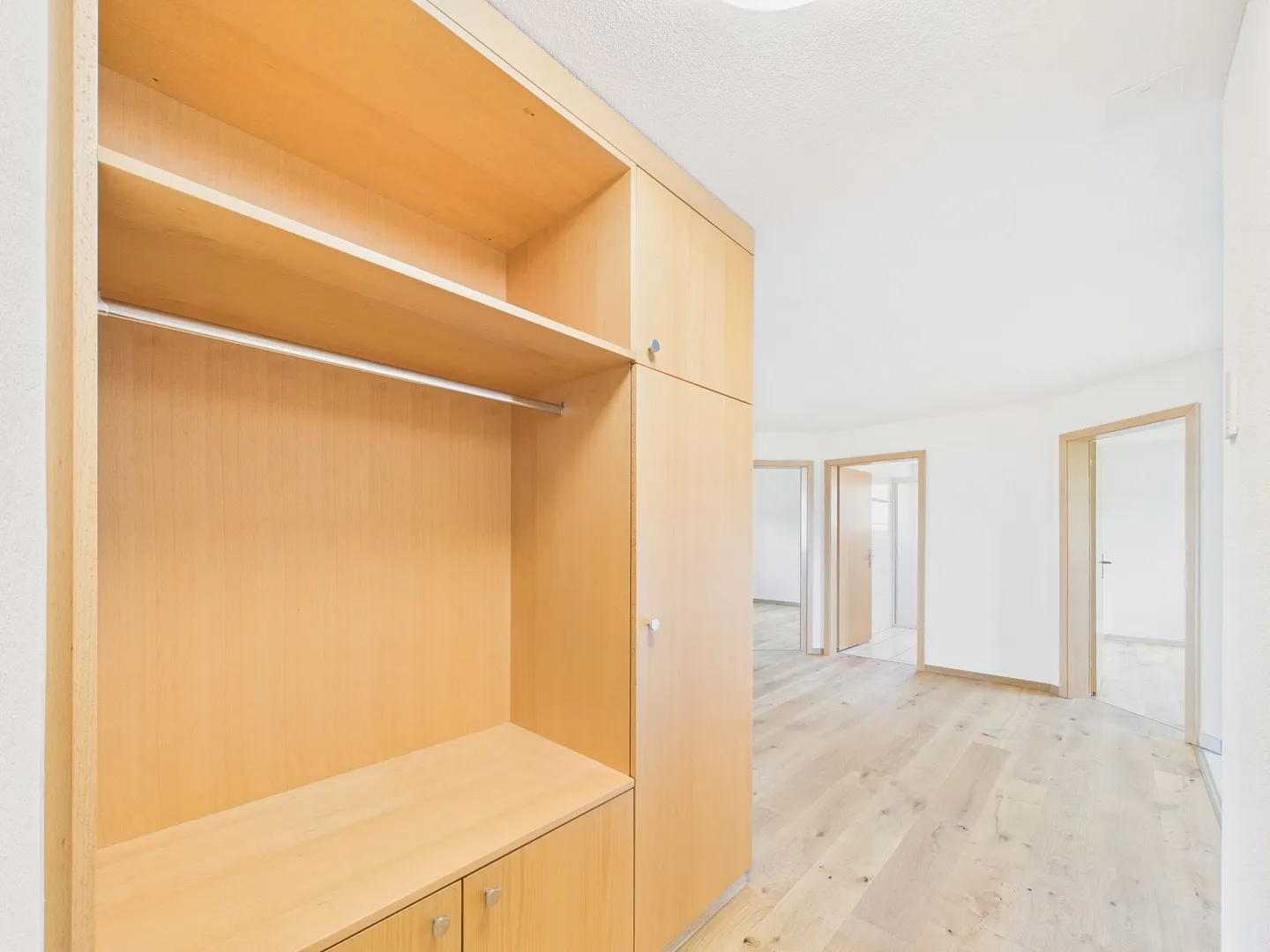 Bright & charming 3.5-room apartment in the heart of Unterwasser - Photo 7 of 10