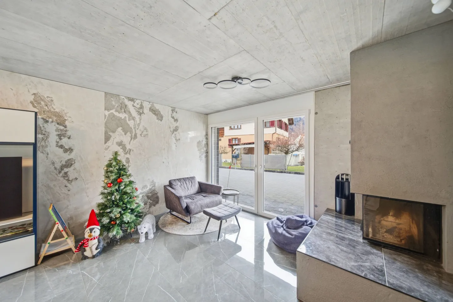 ANGOLARE, NETTO & CHIARO – CASA D'ARCHITETTO MODERNA - Foto 4 di 5