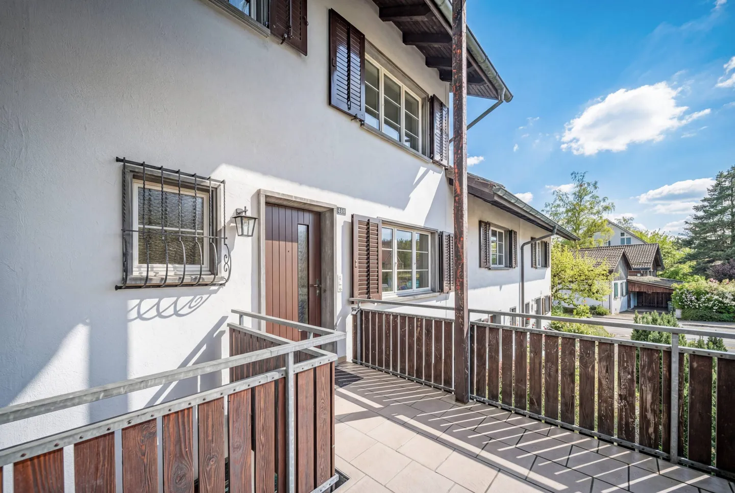 TOTALSANIERTES  FLEXIBILITÄTSWUNDER MIT SEESICHT - Foto 3 von 5