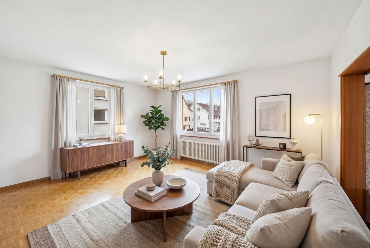 CASA MULTIFUNZIONALE NEL CENTRO - Foto 2 di 5