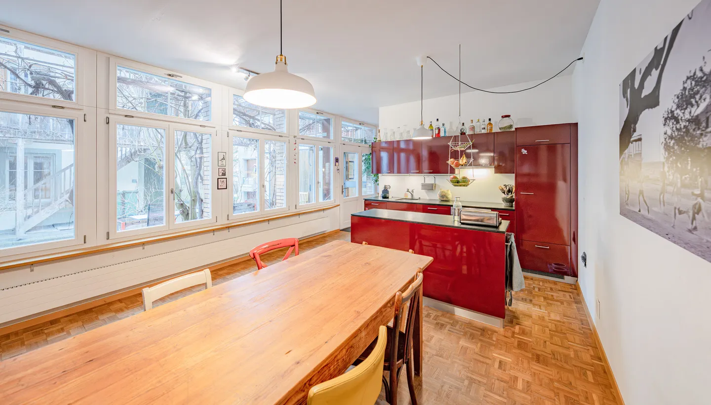 PROPRIETÀ STORICA A RENDIMENTO CON DIVERSO POTENZIALE D'USO E UN RENDIMENTO LORDO DEL 6,56% - Foto 4 di 5