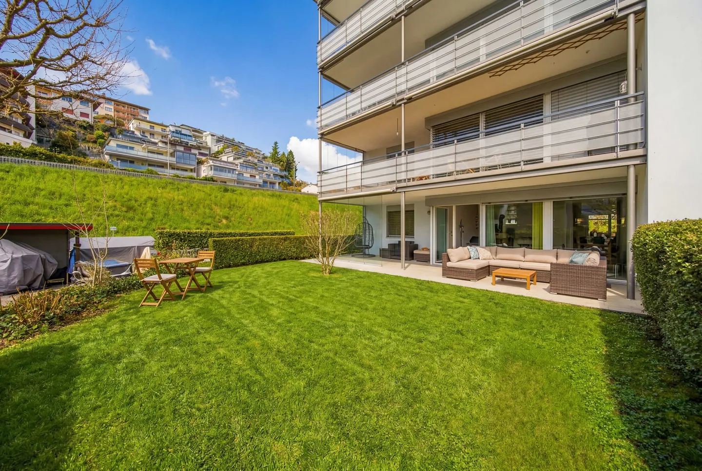 Stilvolle Gartenwohnung in Küssnacht - Foto 1 von 5