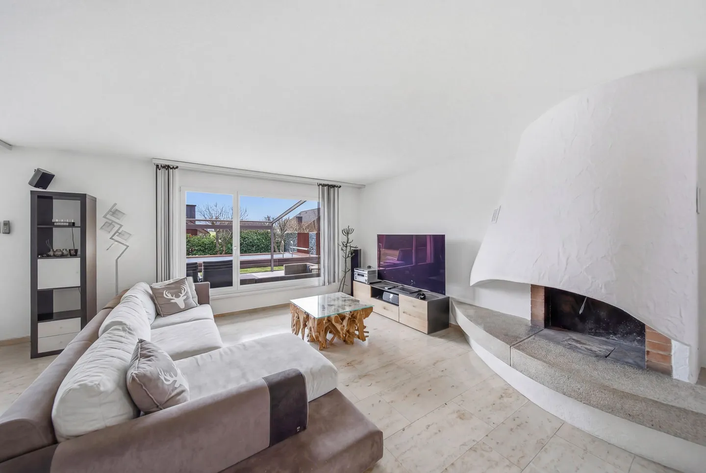 DETACHED 5.5 ROOM SINGLE FAMILY HOUSE WITH POOL - WATT ELSE? - Photo 2 of 5