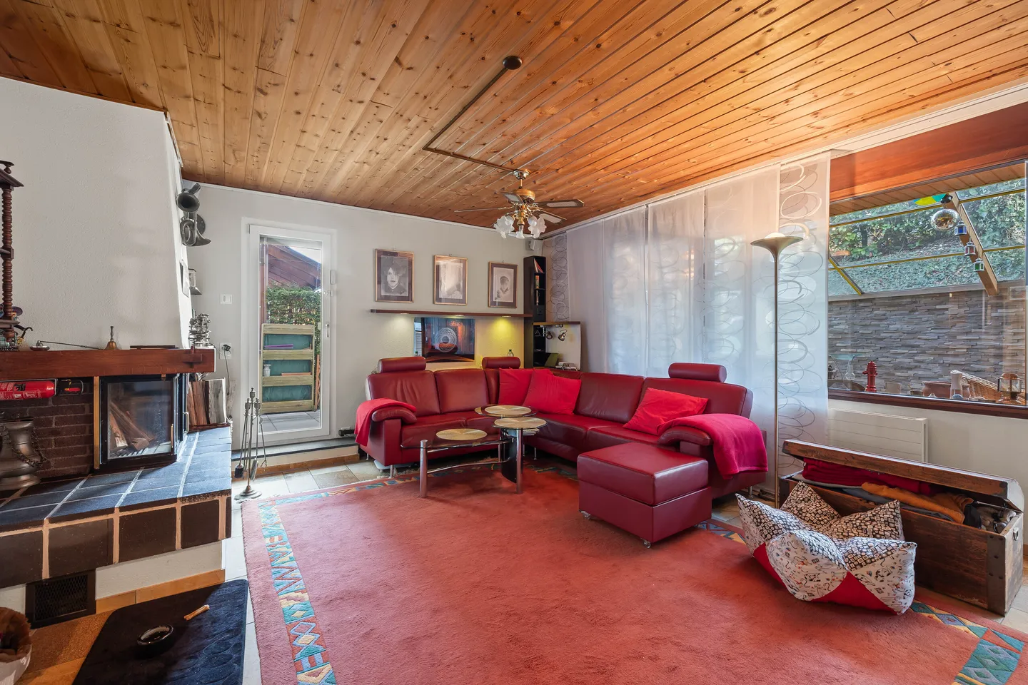 Incantevole casa unifamiliare angolare di 7,5 stanze con studio versatile - Foto 2 di 5