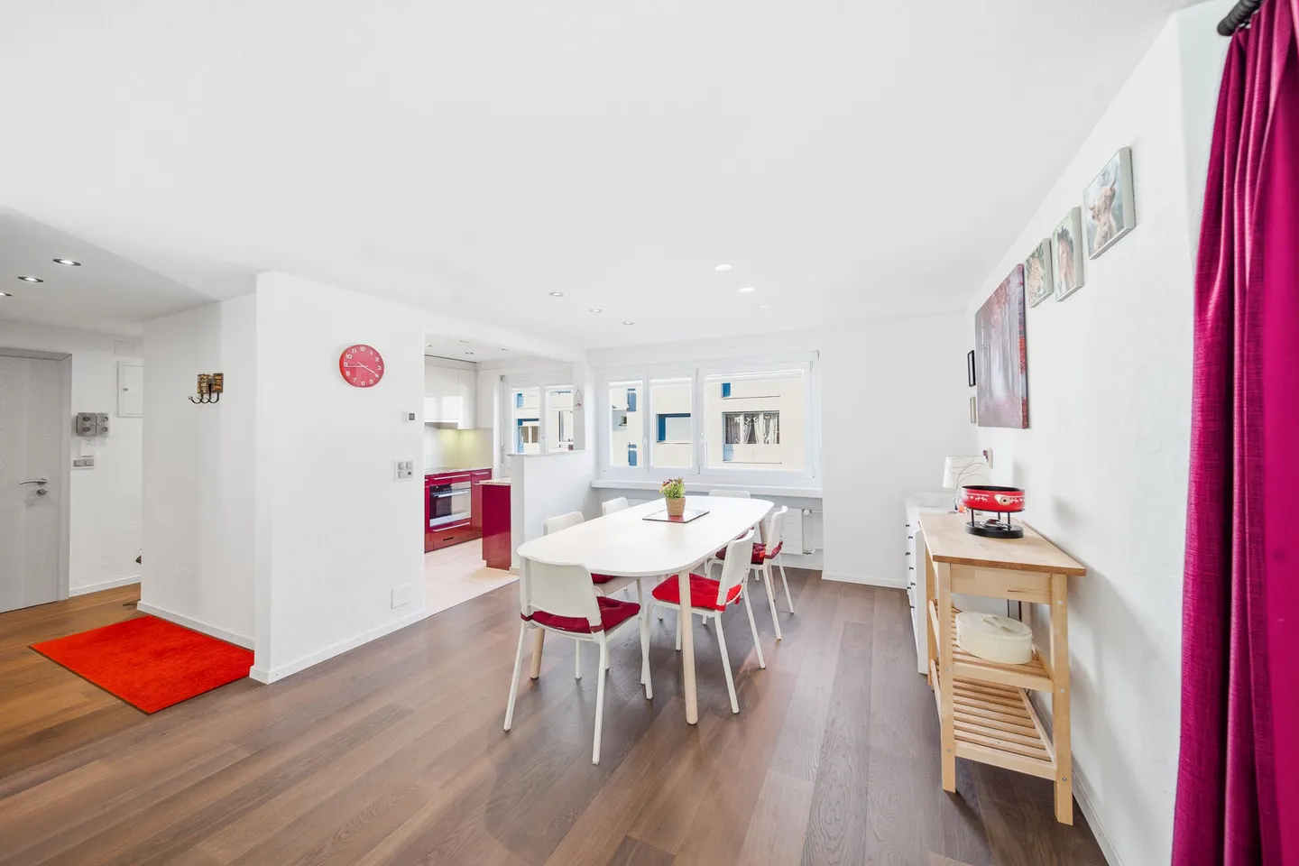 LIVING WITH MOUNTAIN AND LAKE VIEW IN UNTERTERZEN - Photo 4 of 5