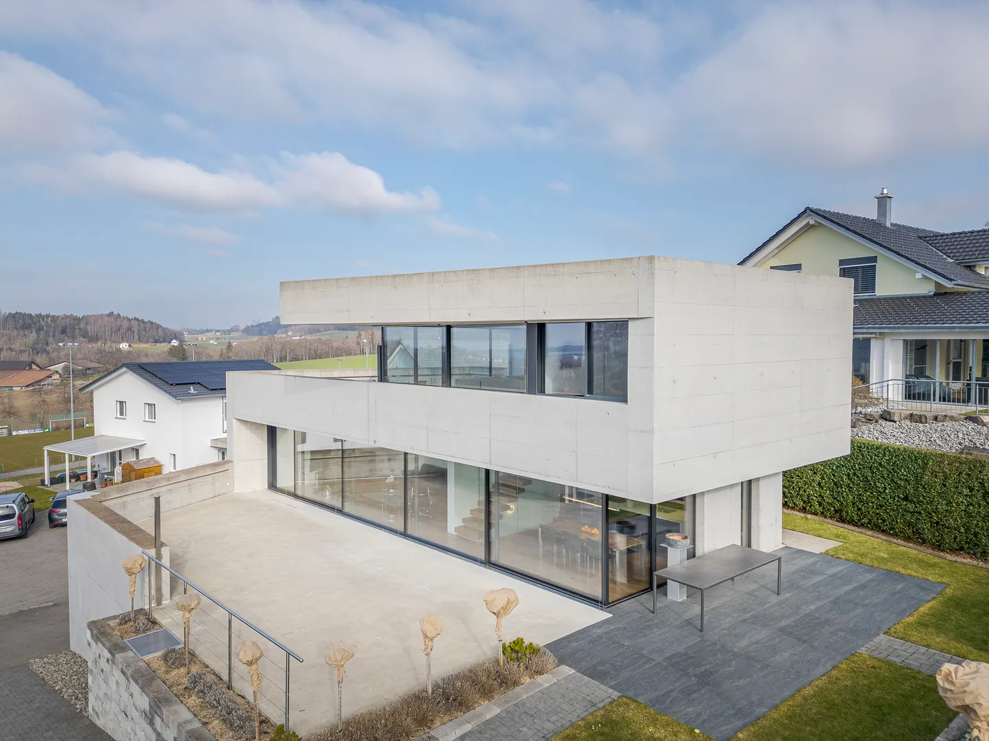 MODERN ARCHITECT HOUSE WITH TIMELESS CONCRETE AESTHETICS - Photo 1 of 5