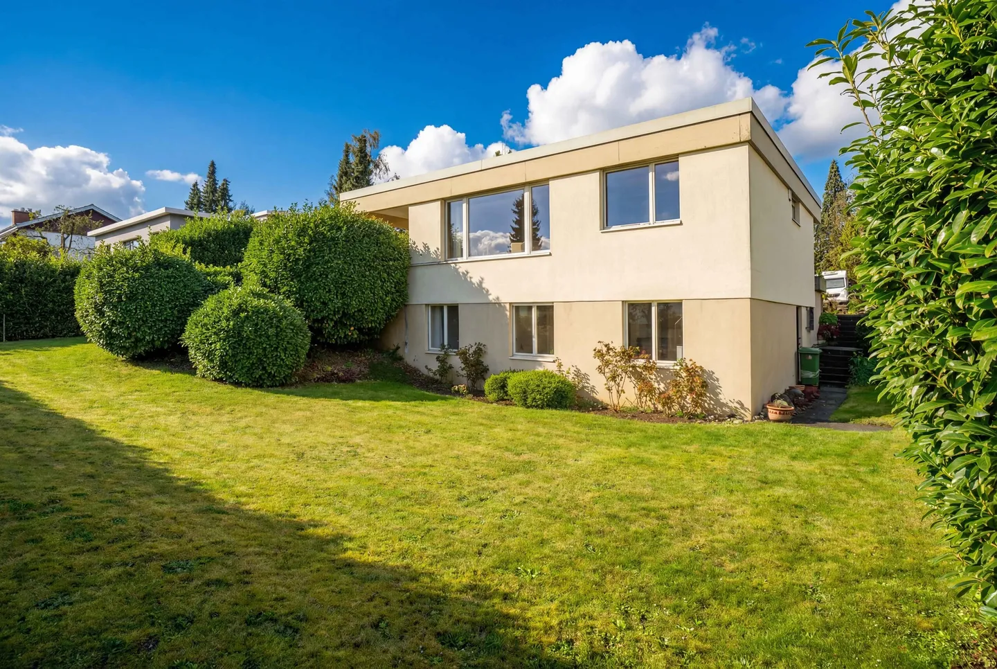 Geräumiges Einfamilienhaus in Nürensdorf - Foto 1 von 5