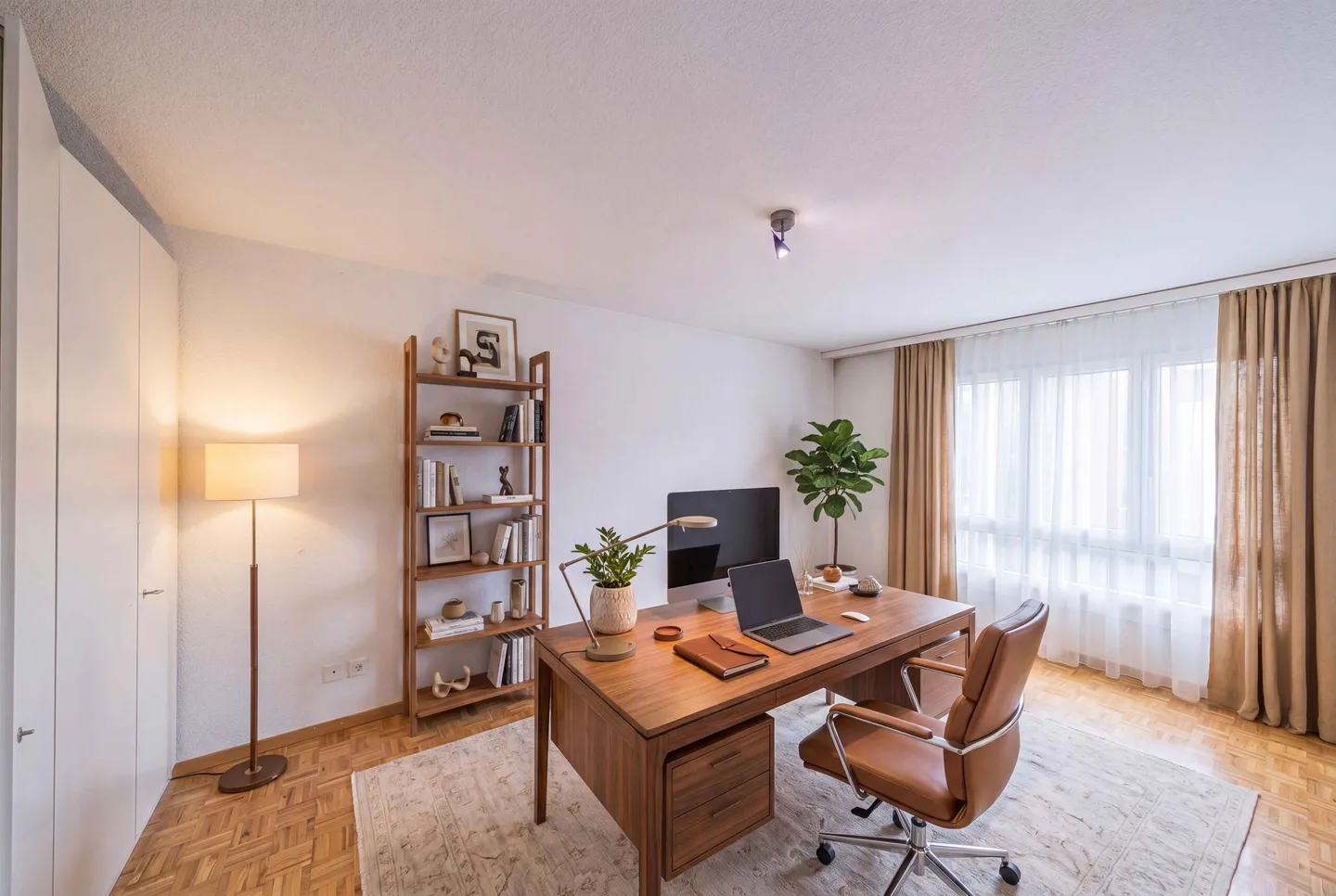 LIVING IN KEHRSATZ AT A REASONABLE PRICE - Photo 4 of 5