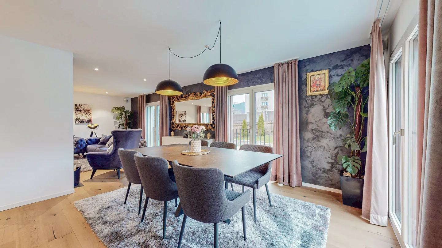 FREISTEHENDES EINFAMILIENHAUS IN BUCHS (SG) – KOMPLETT RENOVIERT 2022 MIT GROSSZÜGIGEM GARTEN - Foto 5 von 5