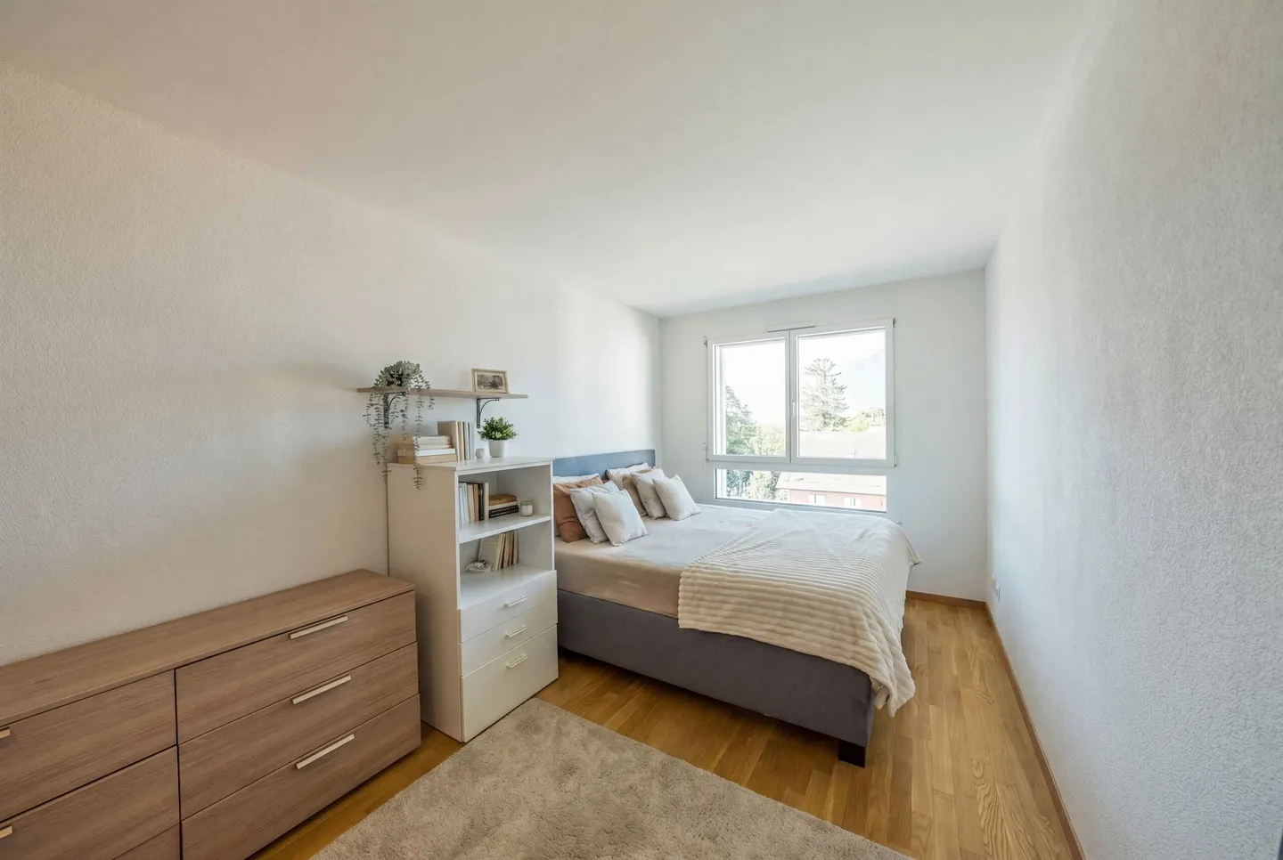 Modernes Apartment mit Seesicht - Foto 5 von 5
