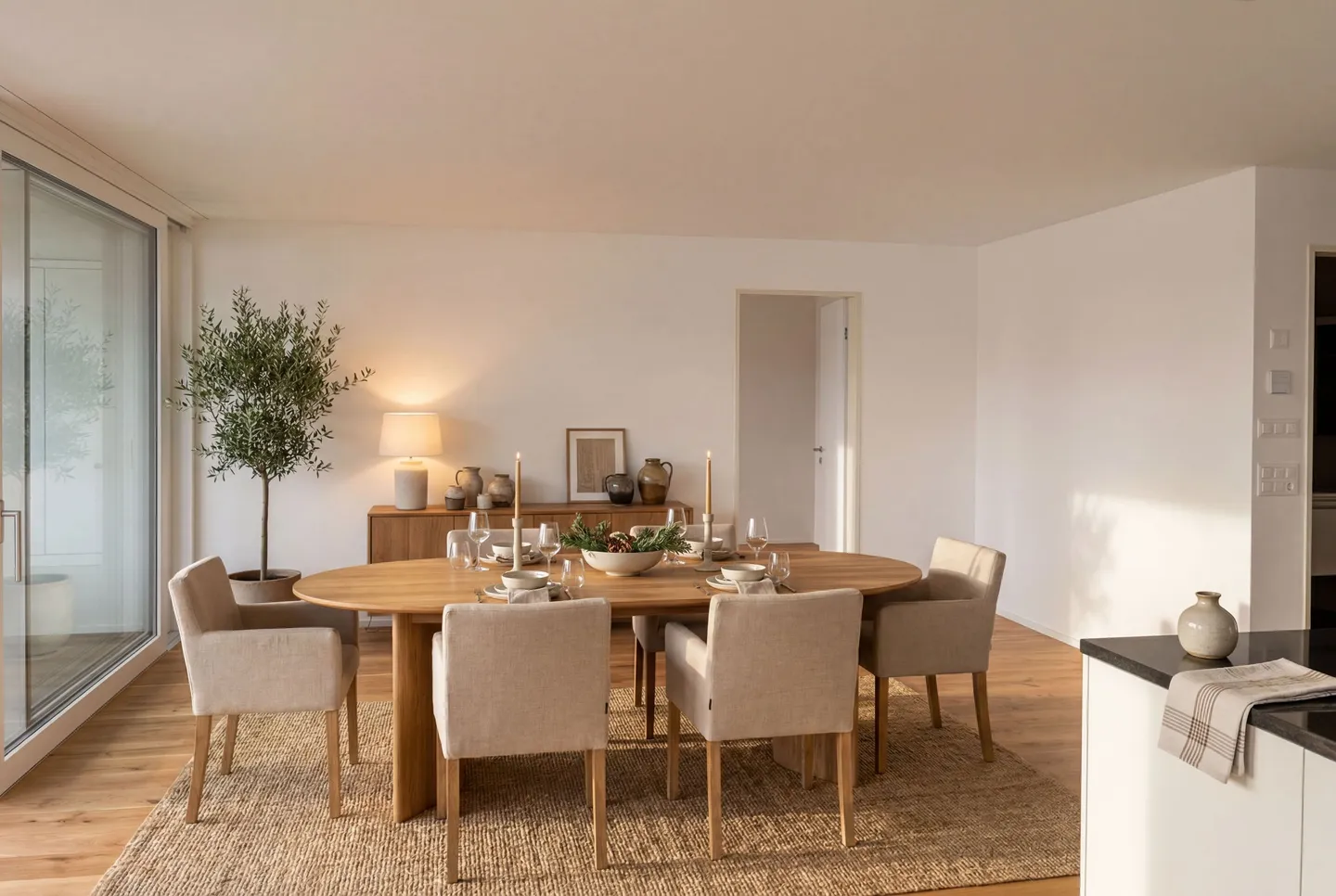 APPARTAMENTO MODERNO E NUOVO DI 5,5 STANZE - Foto 3 di 5