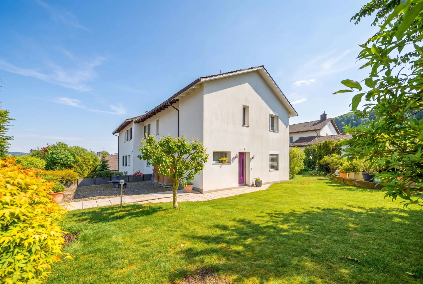 4.5 ZIMMER  DOPPELEINFAMILIENHAUS MIT  GROSSEM GARTEN - Foto 2 di 5