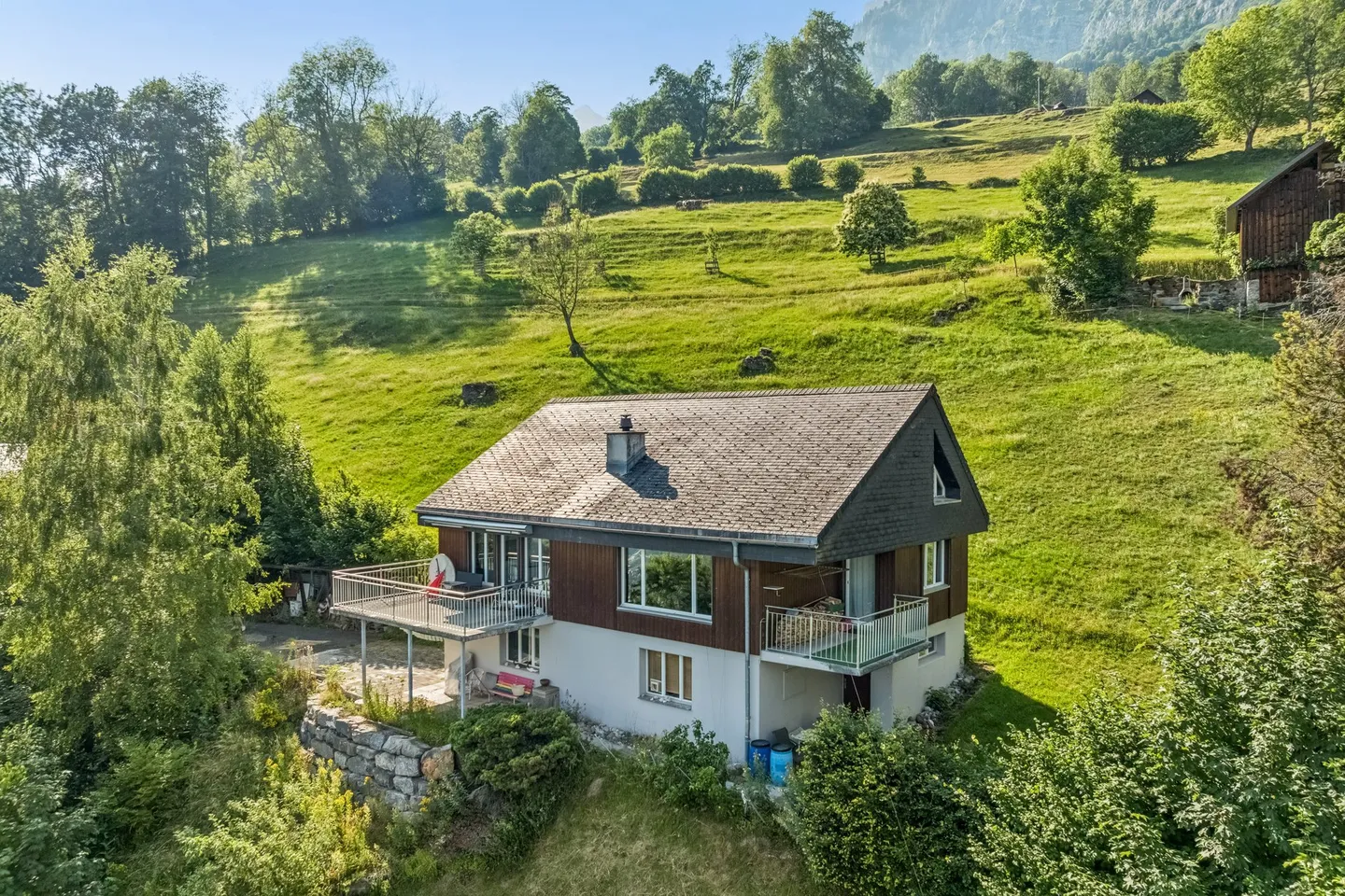 Charmantes Einfamilienhaus mit Seeblick - Foto 2 von 5