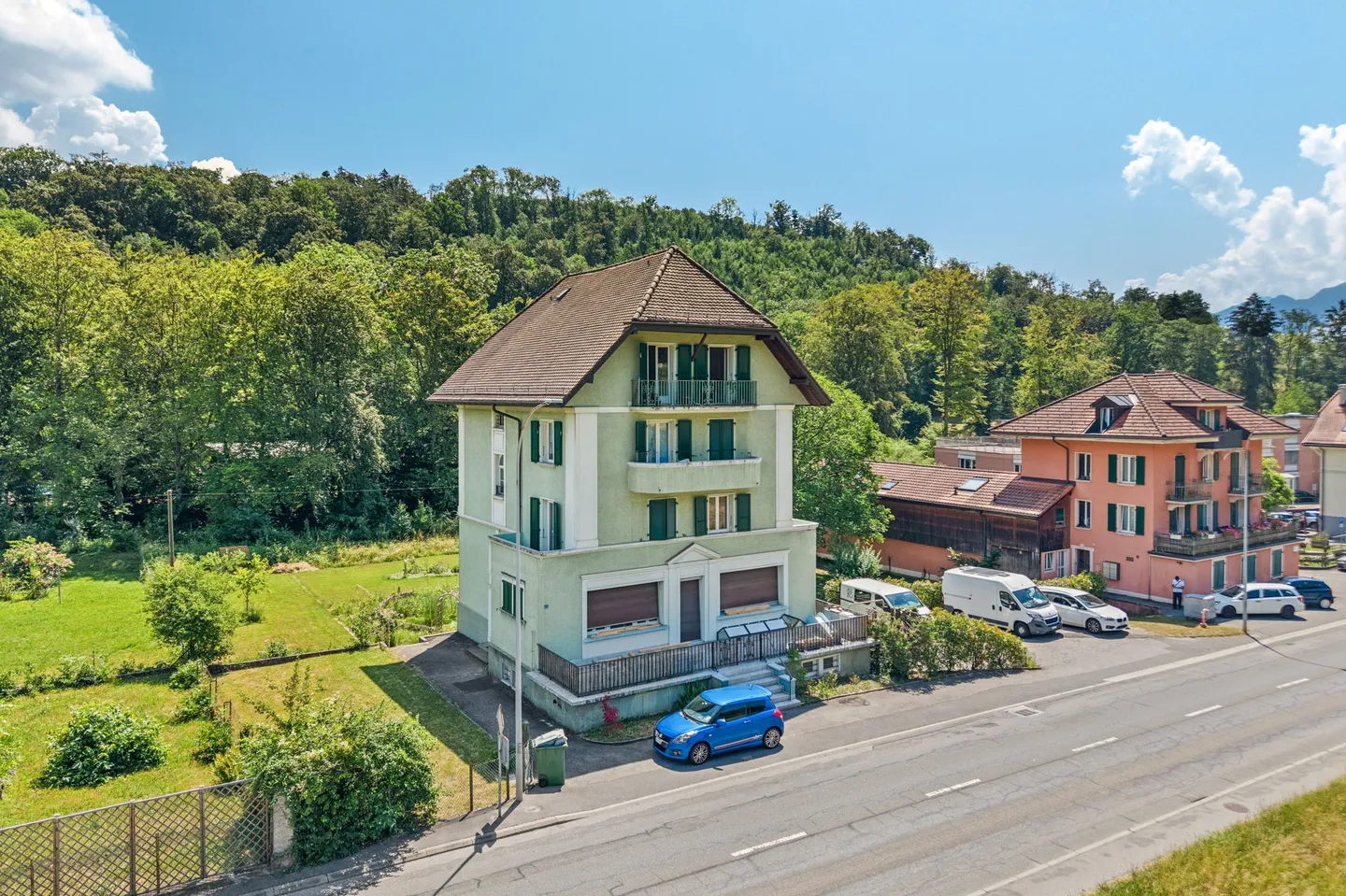4.61% RENDITE – MEHRFAMILIENHAUS IM HERZEN DES LAVAUX - Photo 2 sur 5