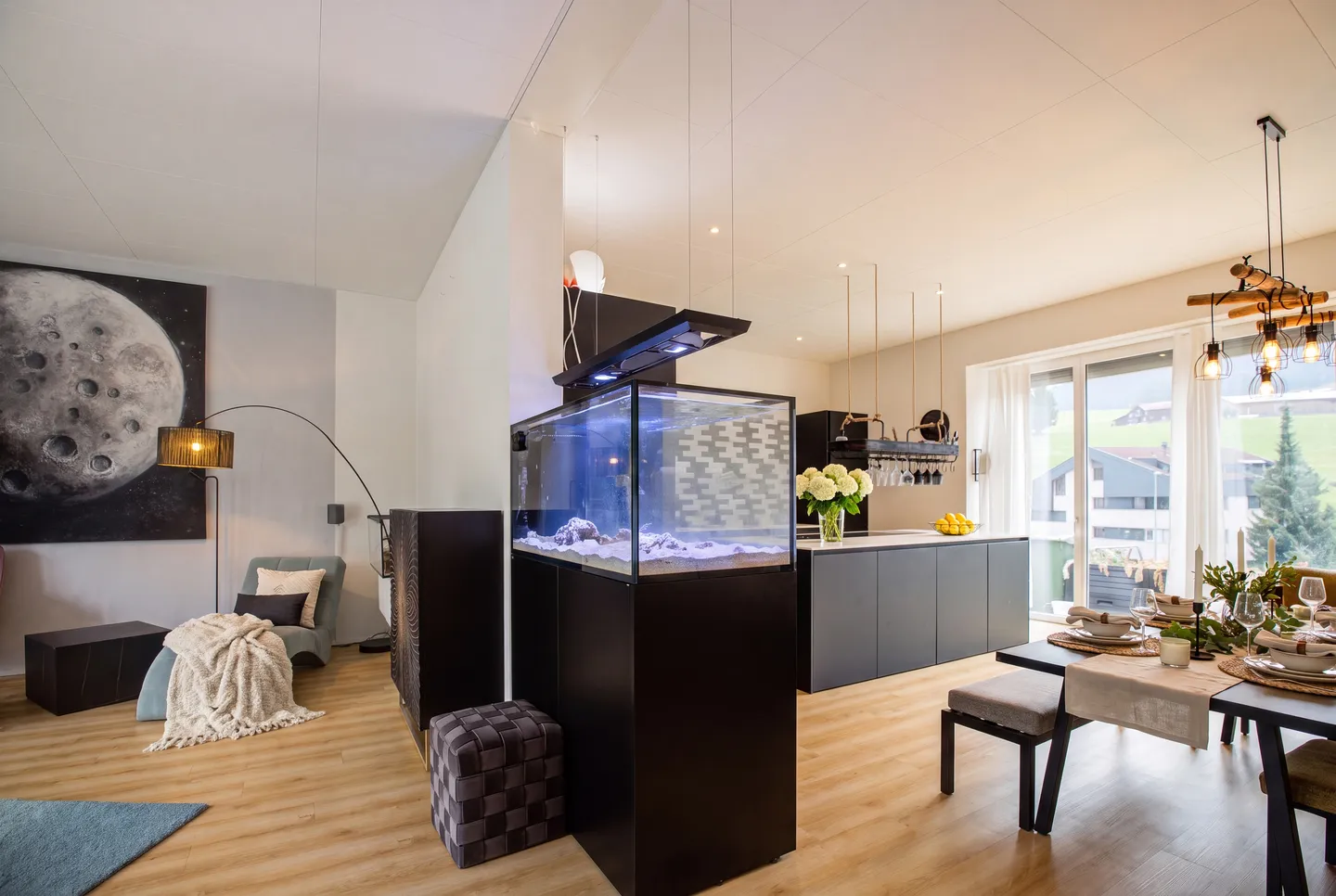 Stylish 6.5 Room Semi-Detached House with Modern Construction Standard - Photo 4 of 5