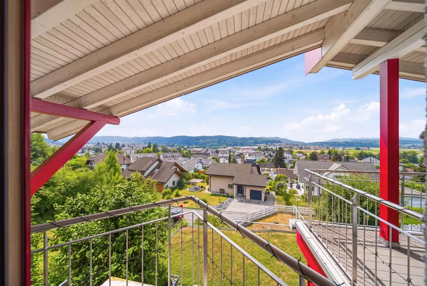 Casa unifamiliare indipendente di 7,5 stanze con vista - Foto 4 di 5